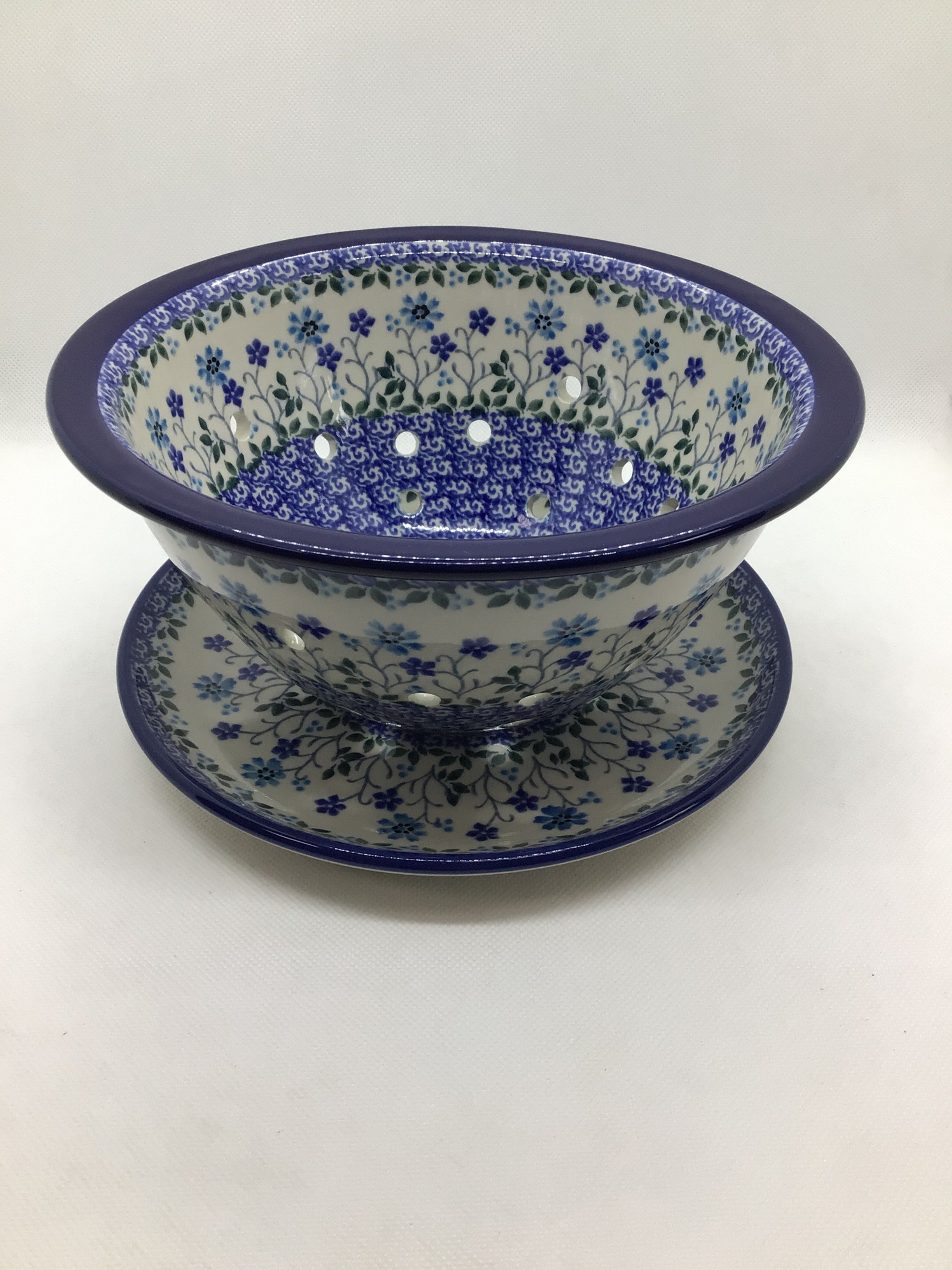 Georgia Blue Berry Bowl w/Saucer