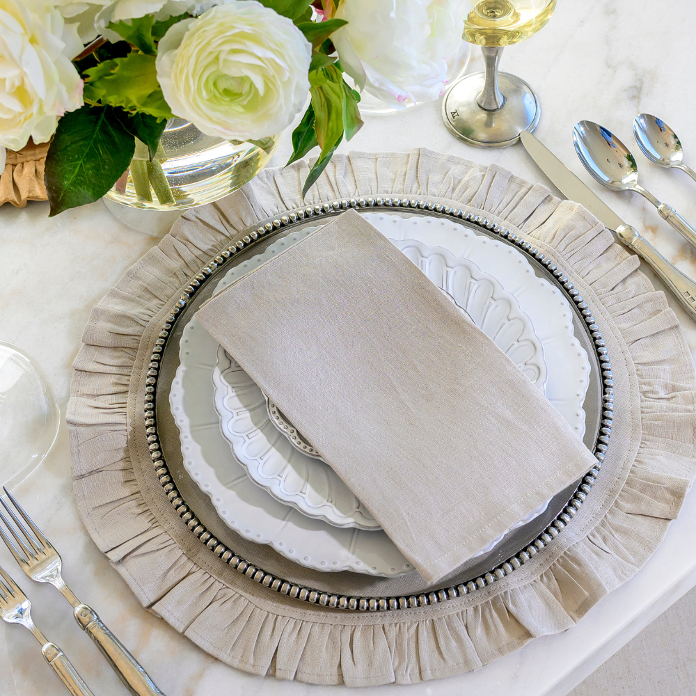 Arte Italica & Crown Linen Designs - Round Ruffle Linen Placemats