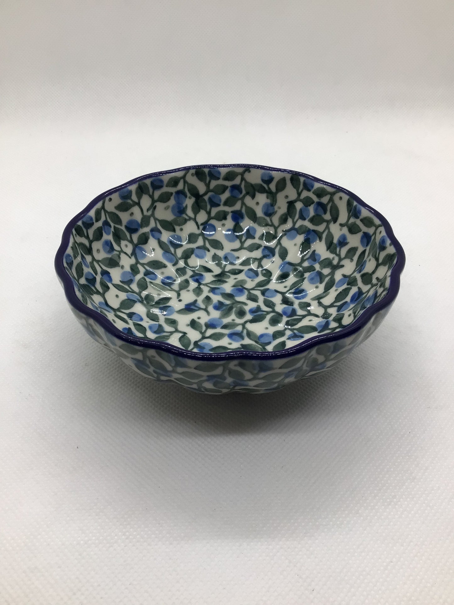 Blueberry Blossom Scalloped Bowl 4.5"