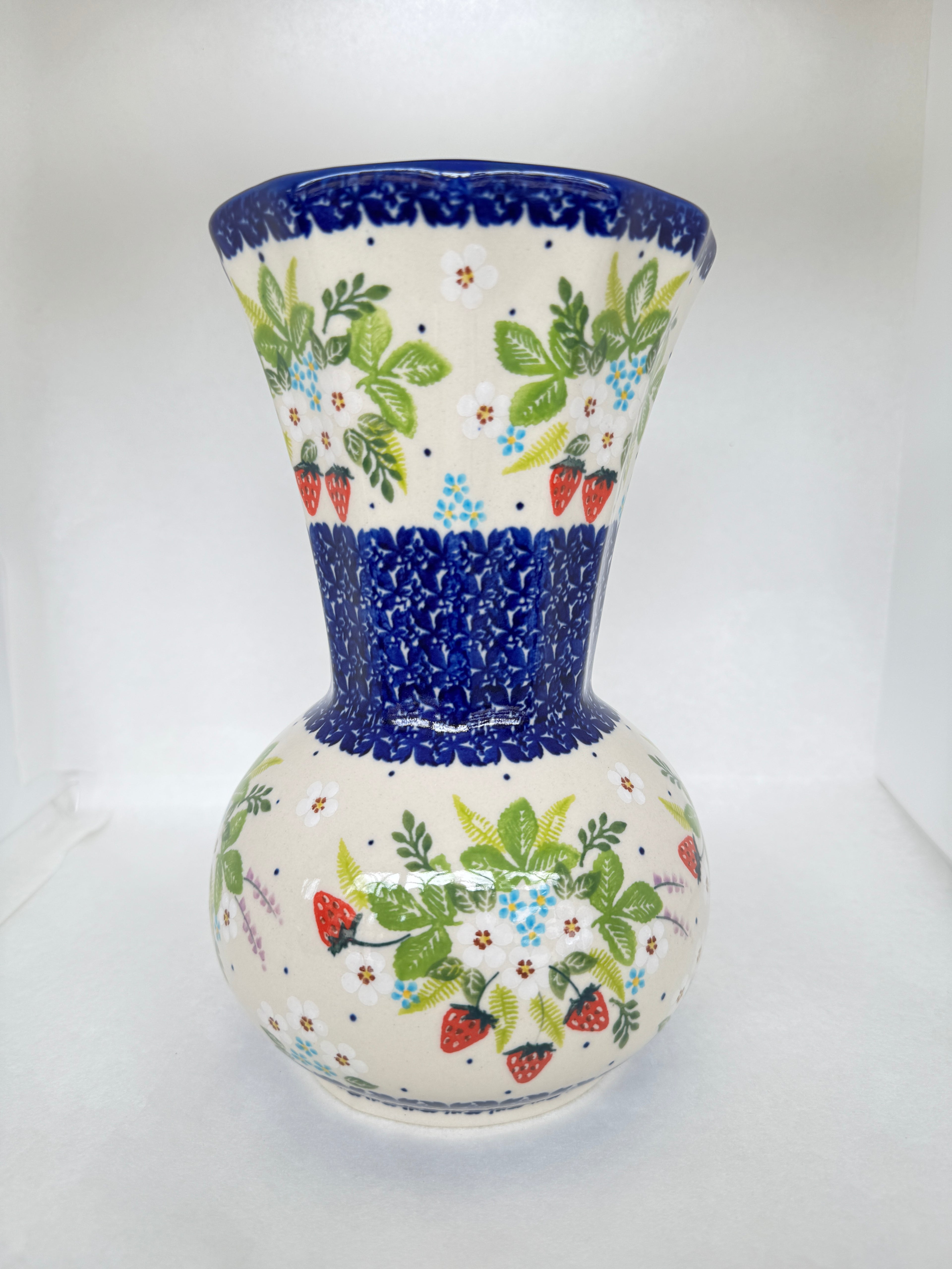 KALICH Strawberry Fields Vase