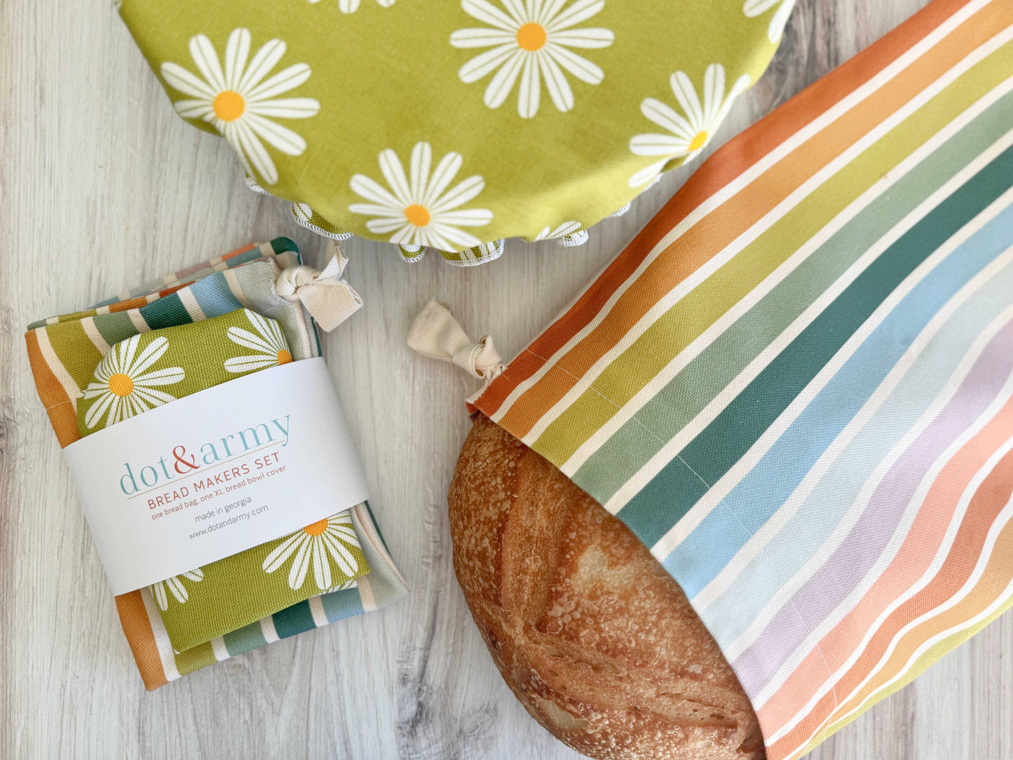 Daisy and Stripe Bread Makers Set