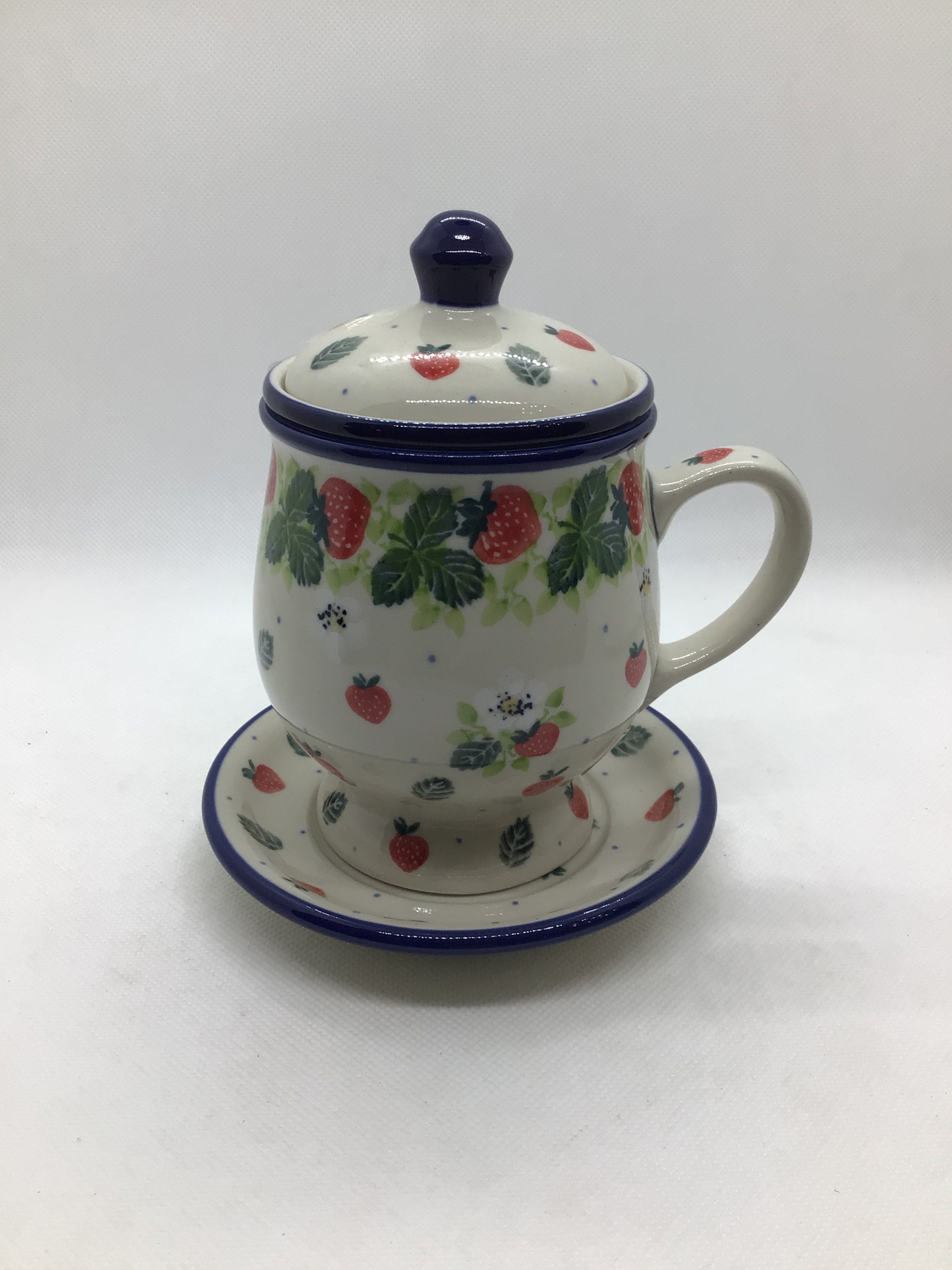 Strawberry Mug w/Infuser and Saucer 12oz
