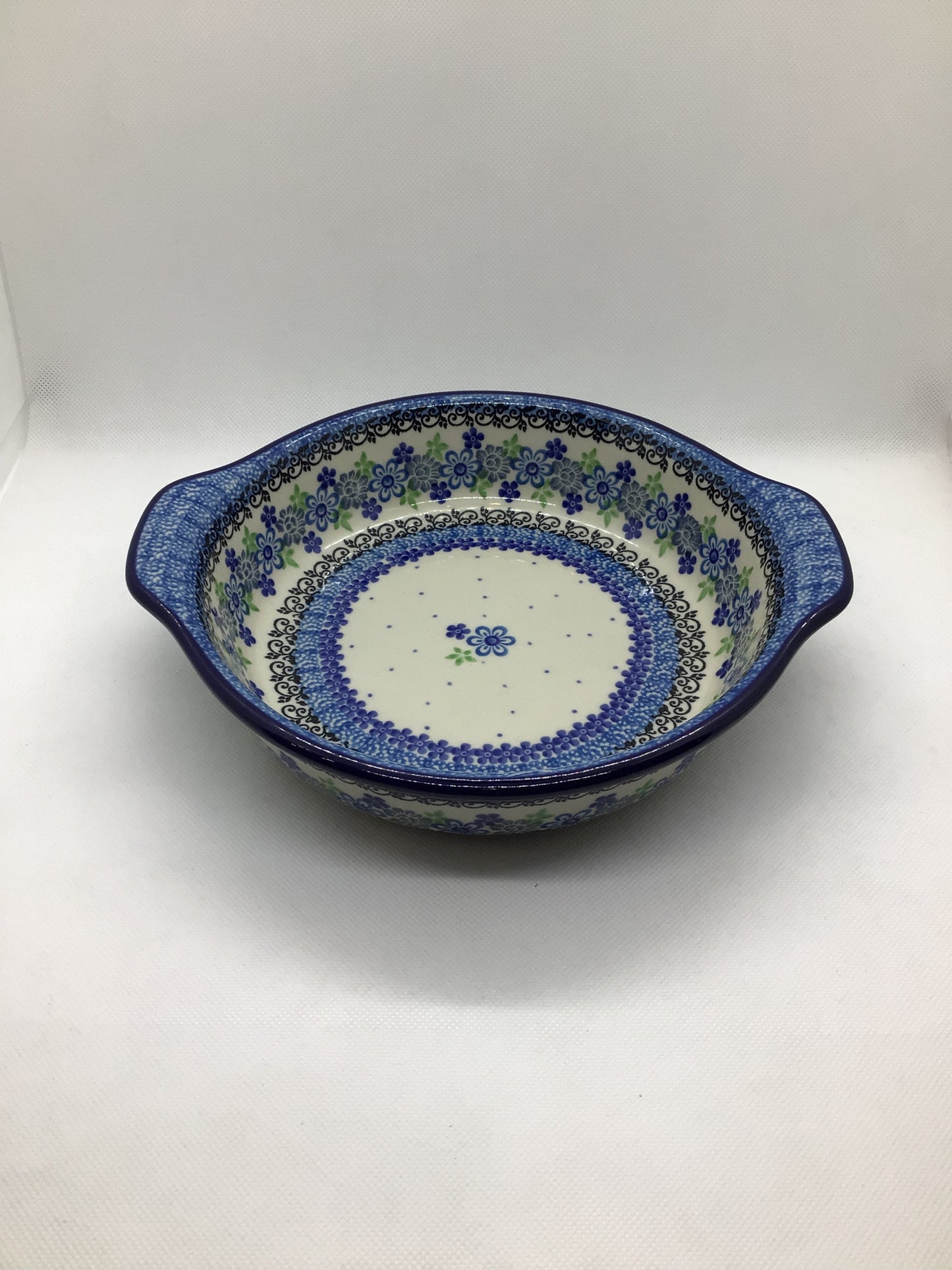 Flower Works Round Baker w/ Grips 8"