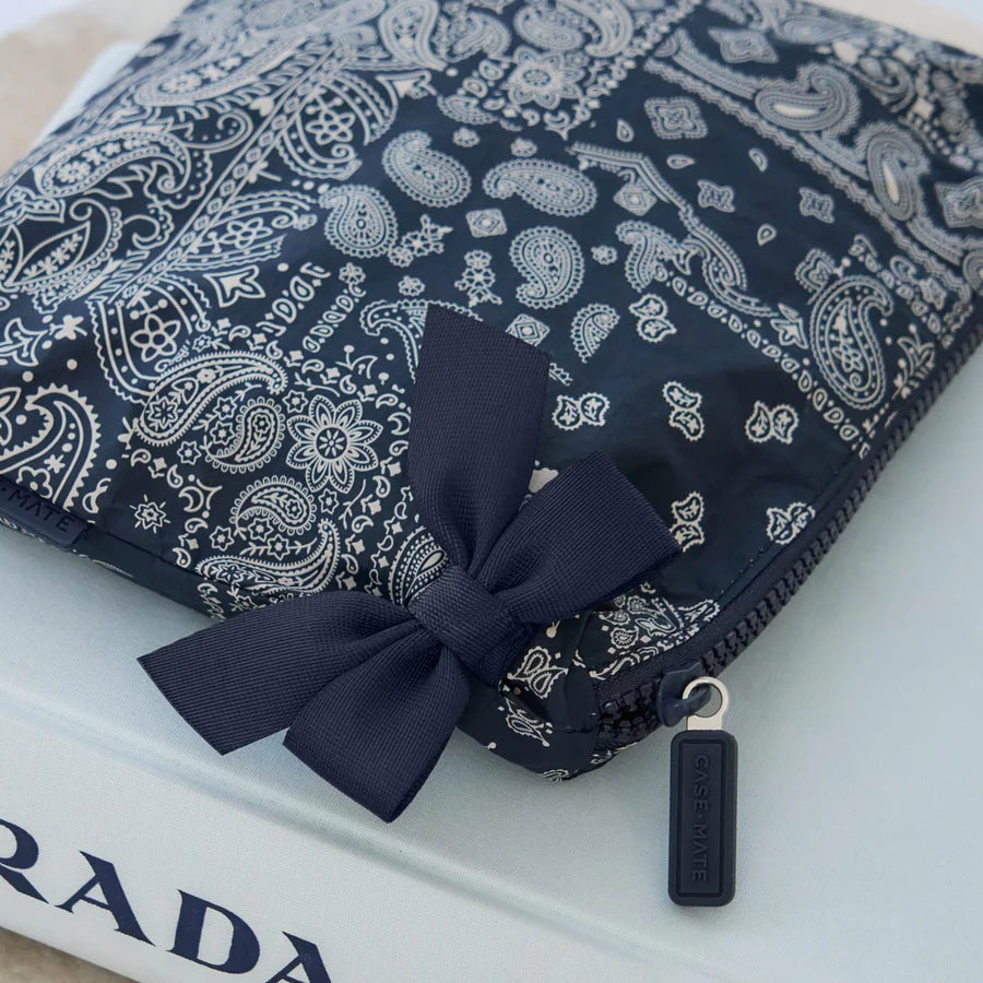 Crinkle Makeup Bag - Navy Bandana Bow