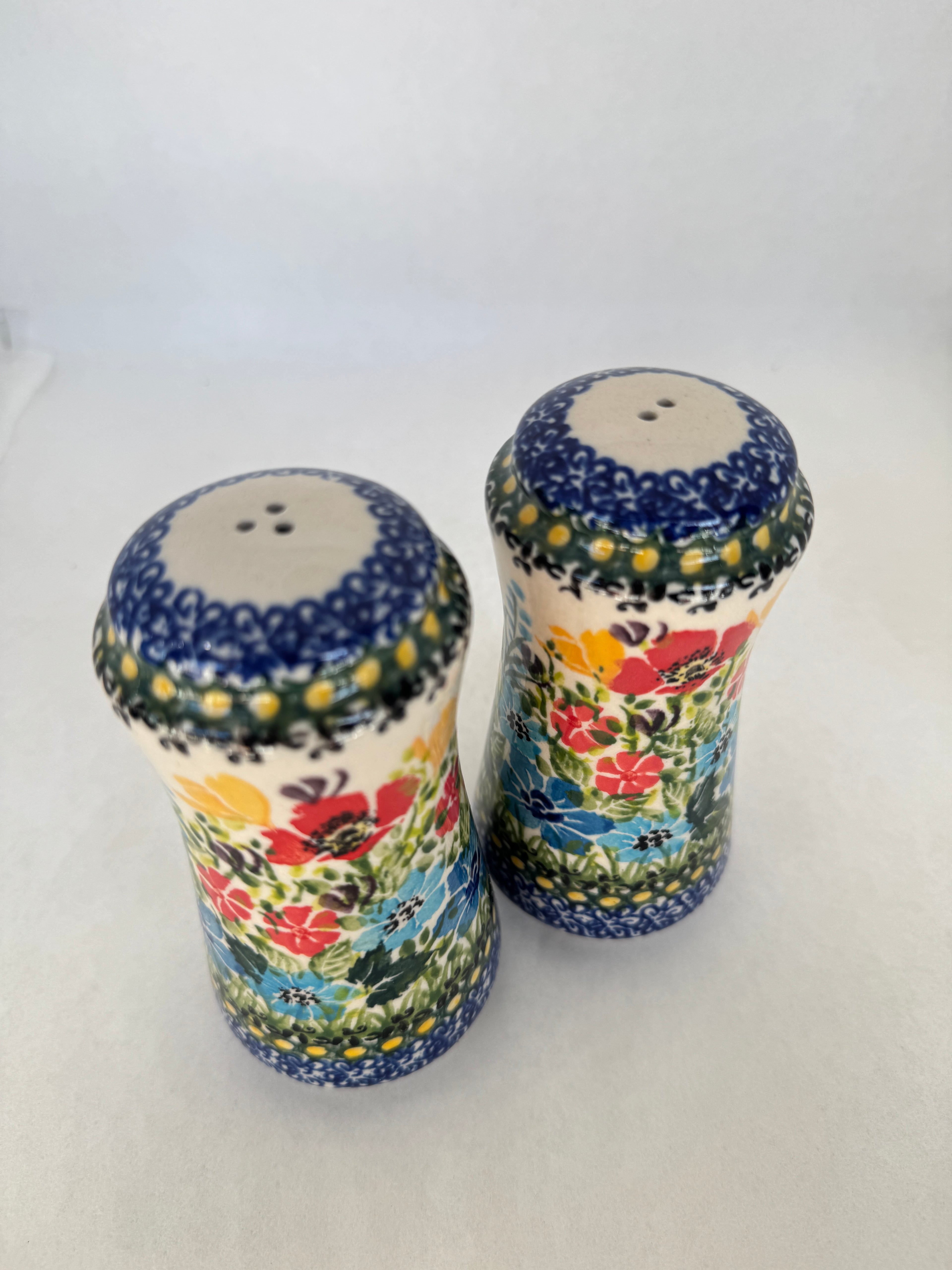 KALICH Primary Pansy Salt & Pepper