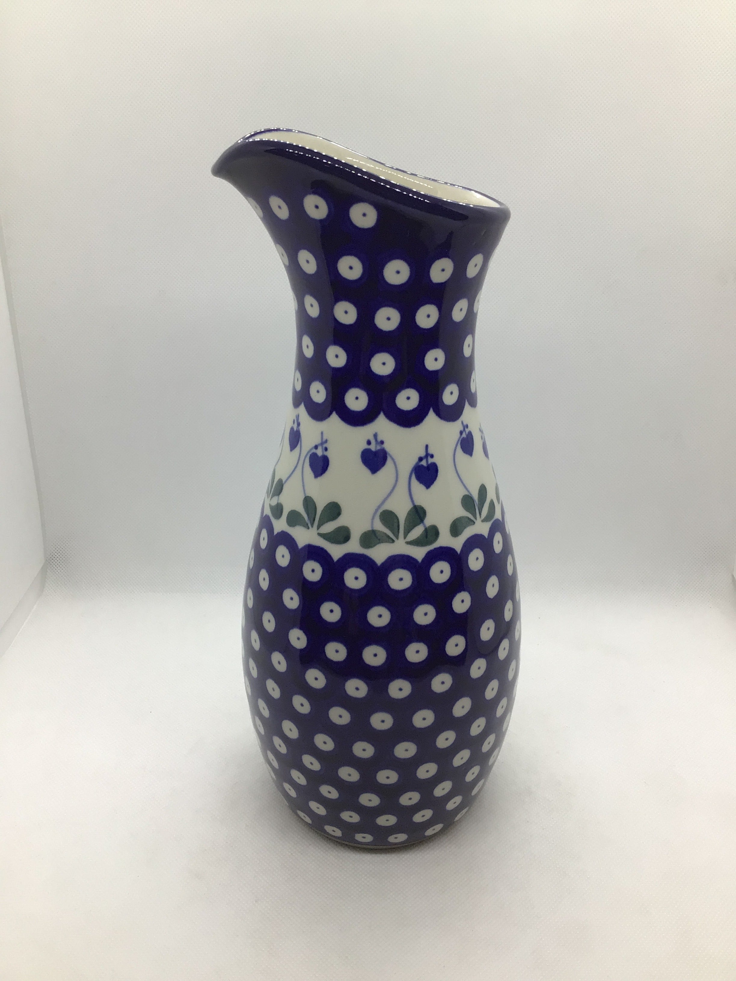 Bleeding Hearts Carafe