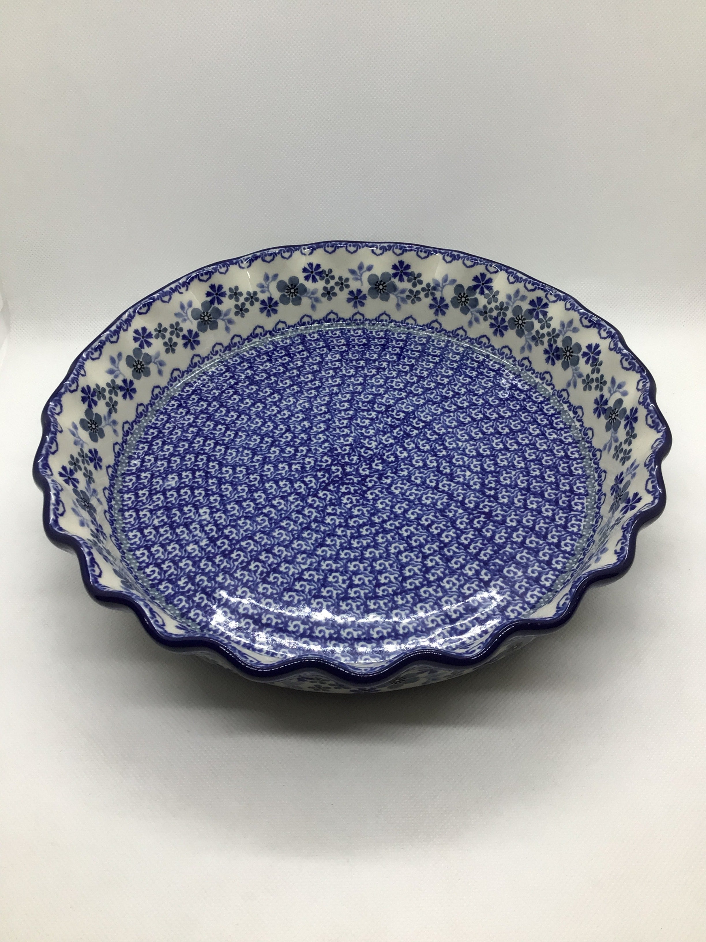Blue Horizon Fluted Pie Baker