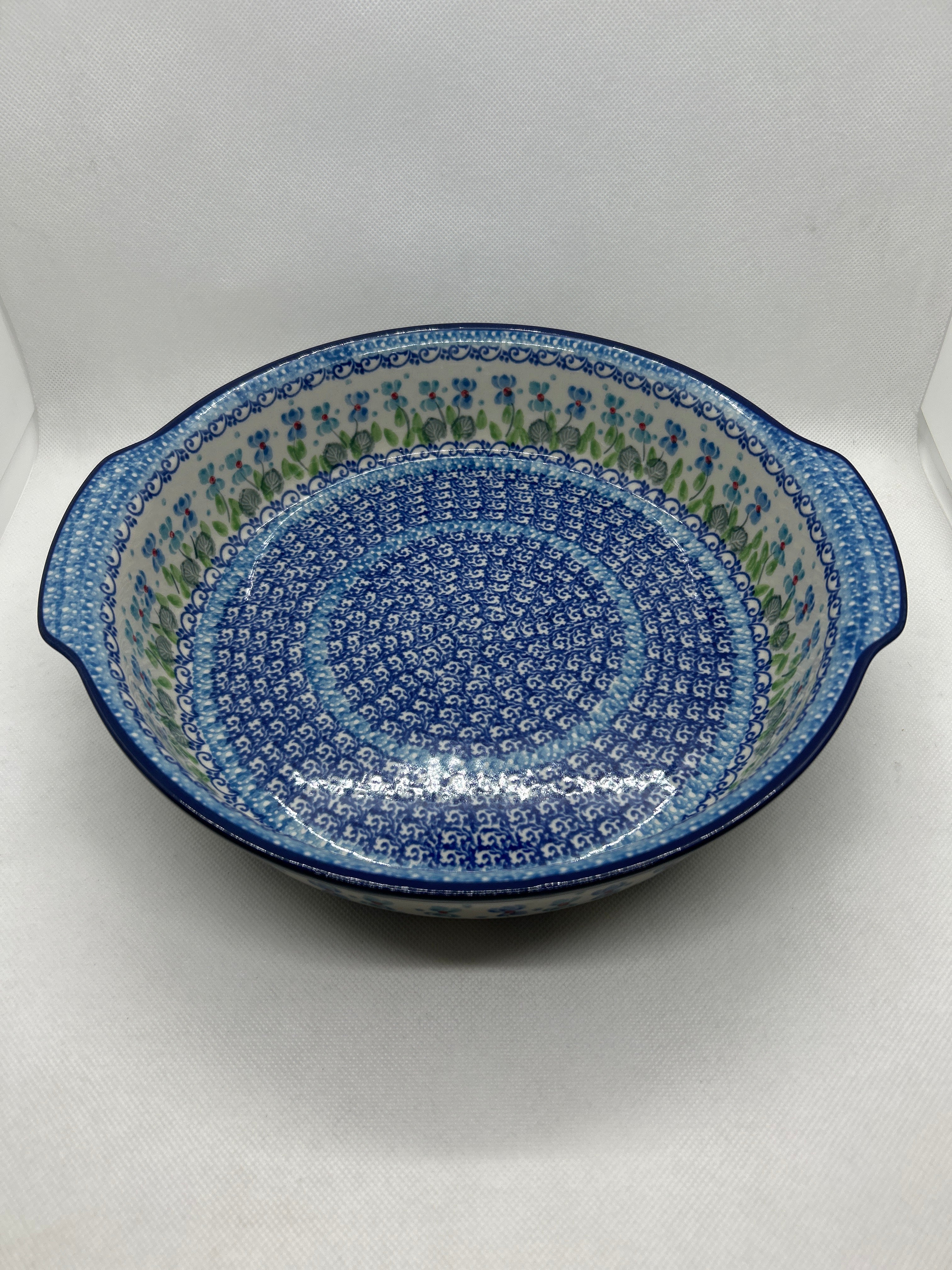 Dutch Iris Large Round Baker w/Handles