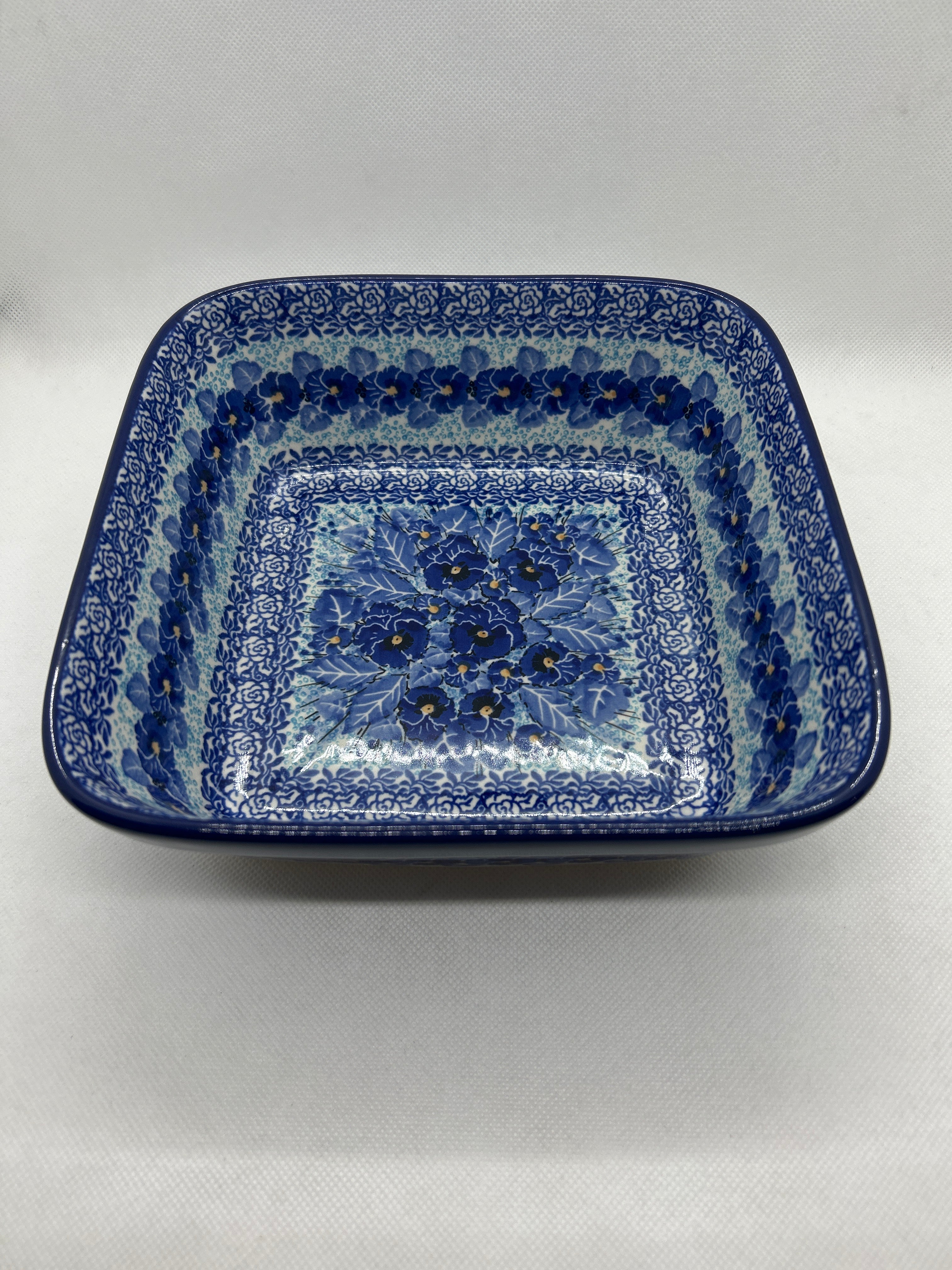 U3639 Square Baker 8"