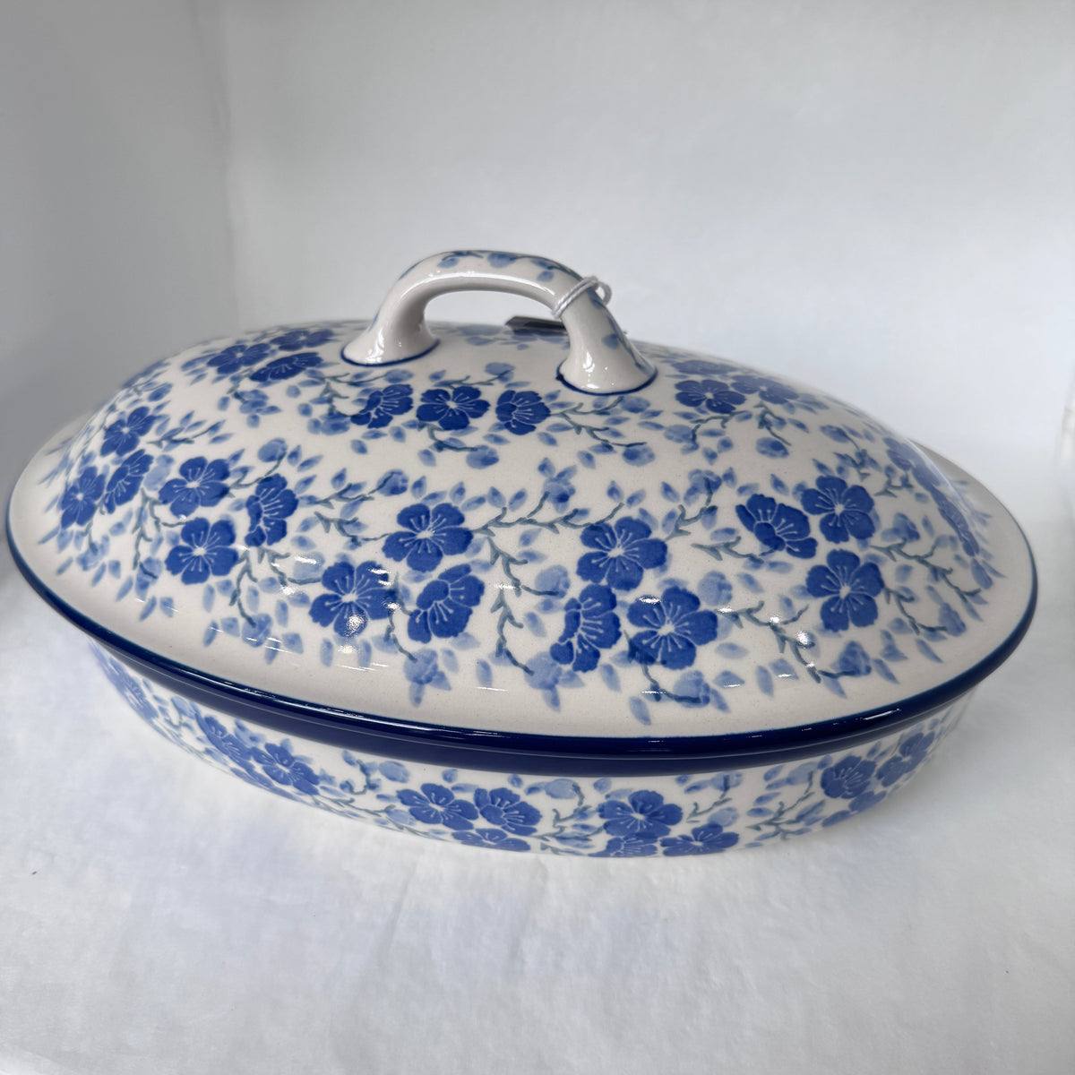 Timeless Blue Med. Covered Oval Baker