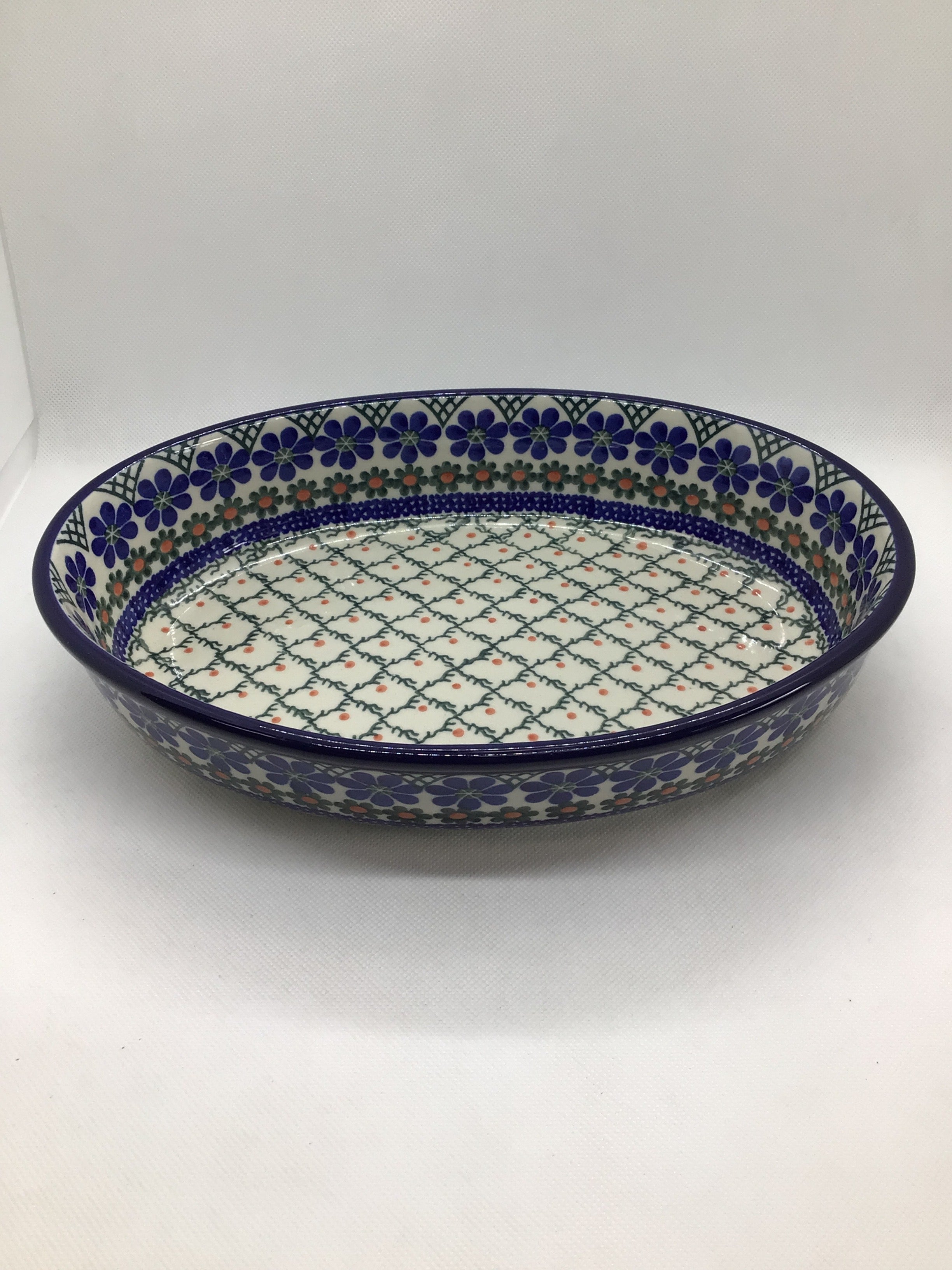 Primrose Oval Baker 10.5"