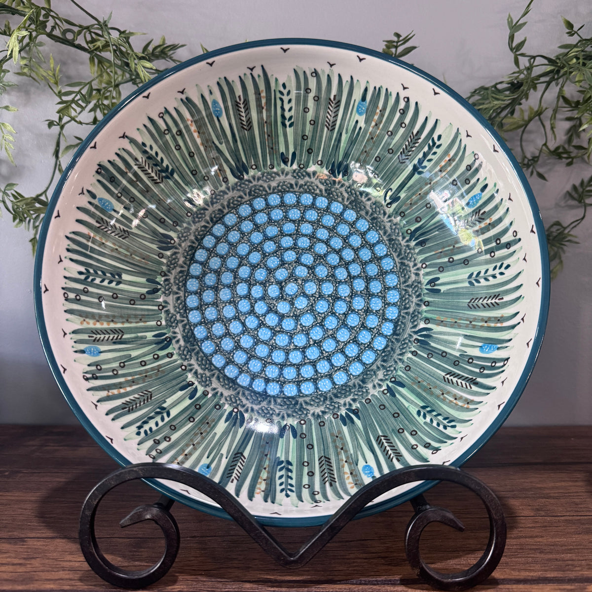 U0803 Shallow Serving Bowl 10"