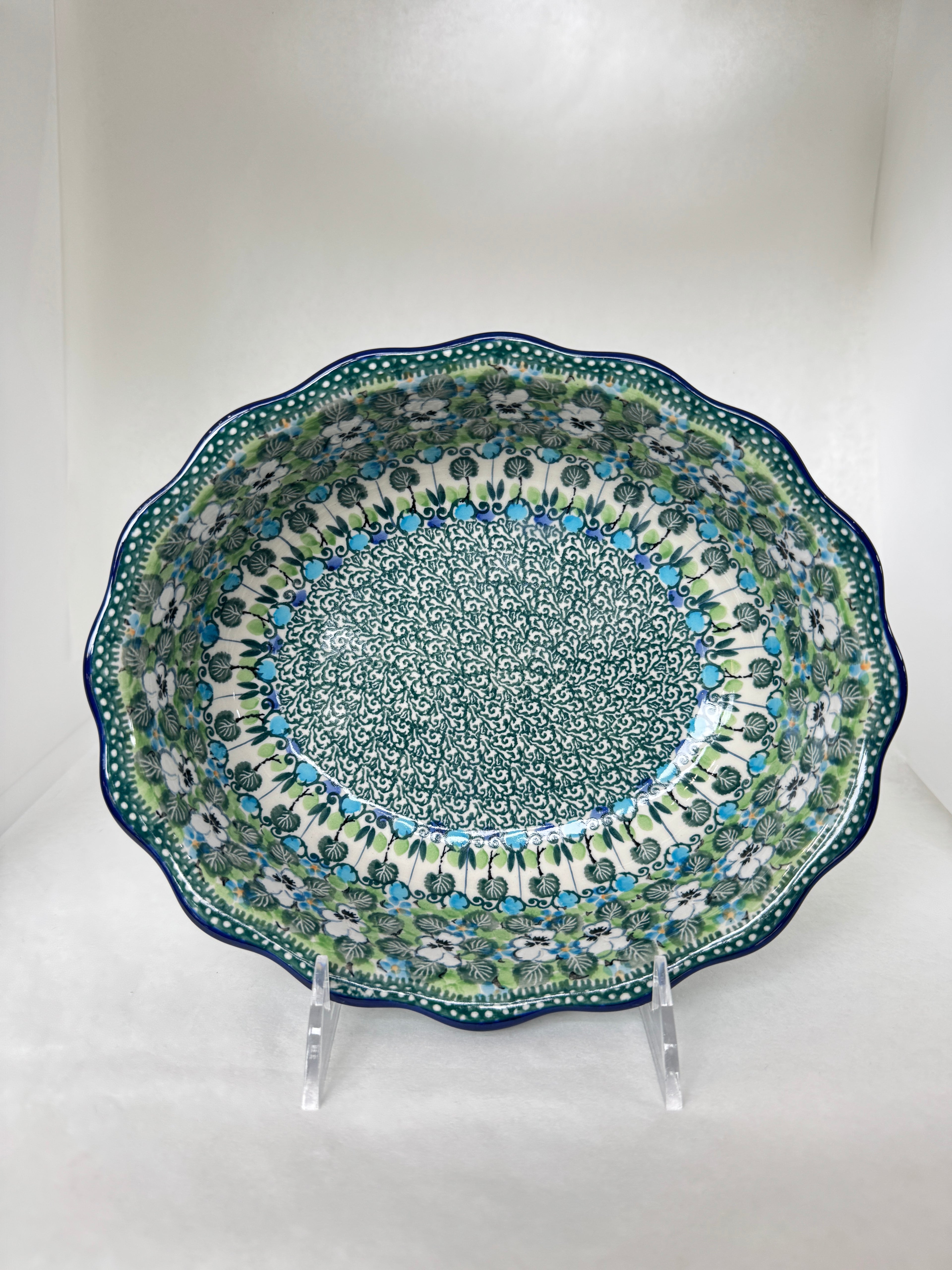 U4795 Fluted Oval Casserole