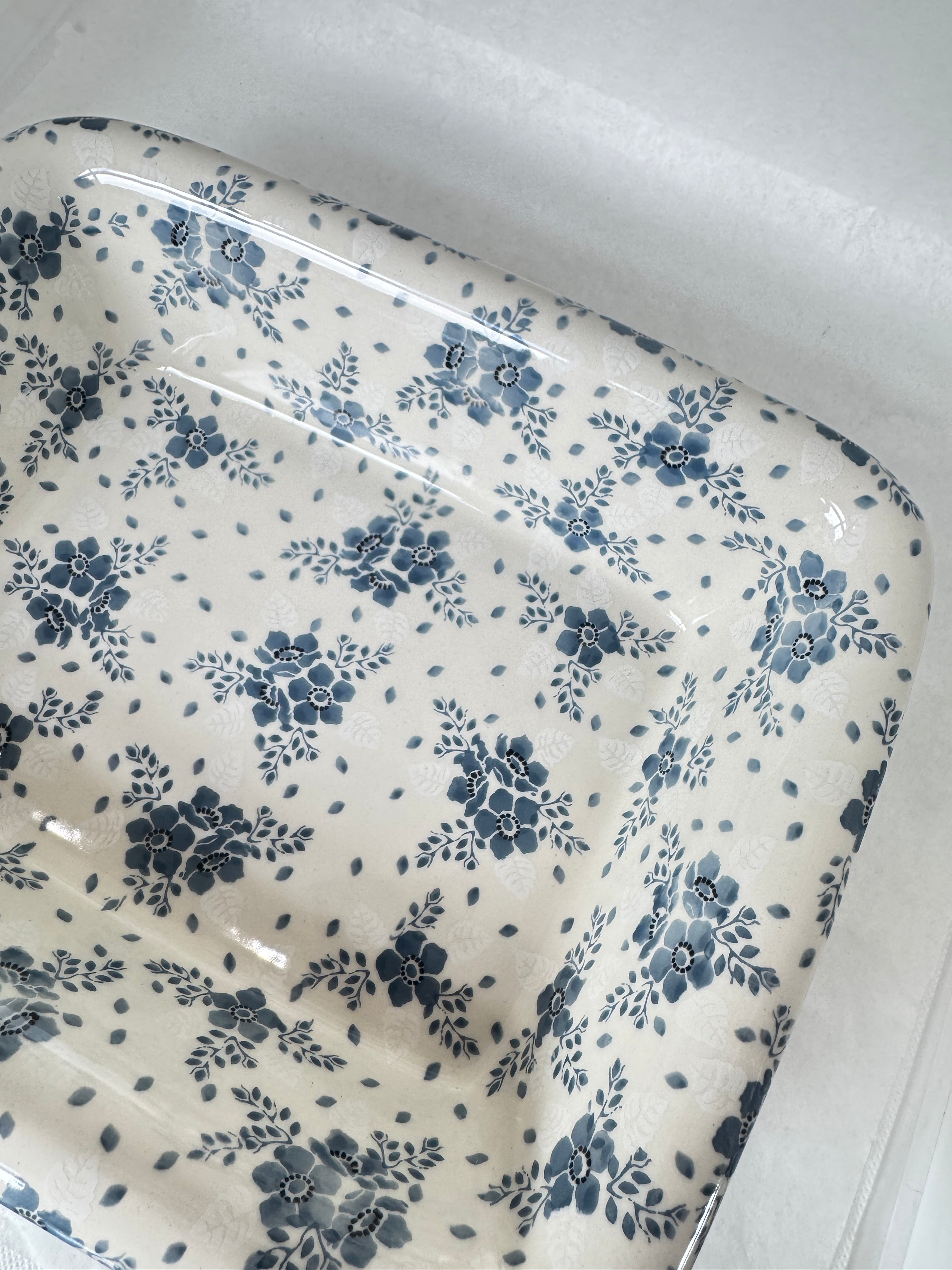 Blue Velvet Rectangular Baker w/Rim