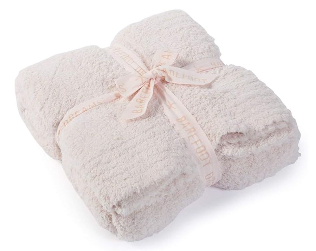 Cozy Chic Throw