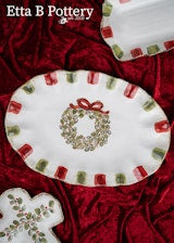 Garland Wreath Fluttered Oval Platter