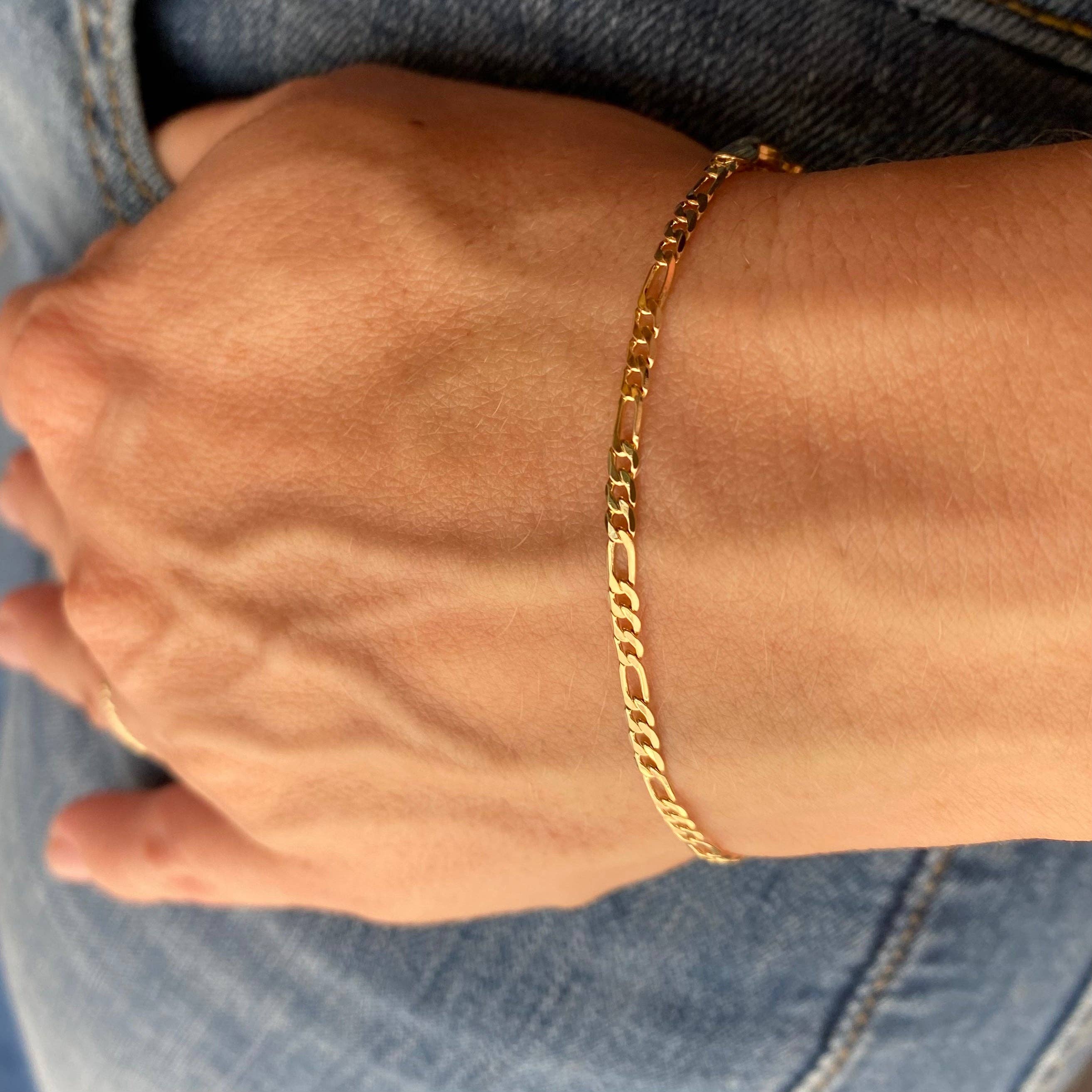 GoldFi - 18k Gold Filled 2.5mm Flat Figaro Chain Bracelet