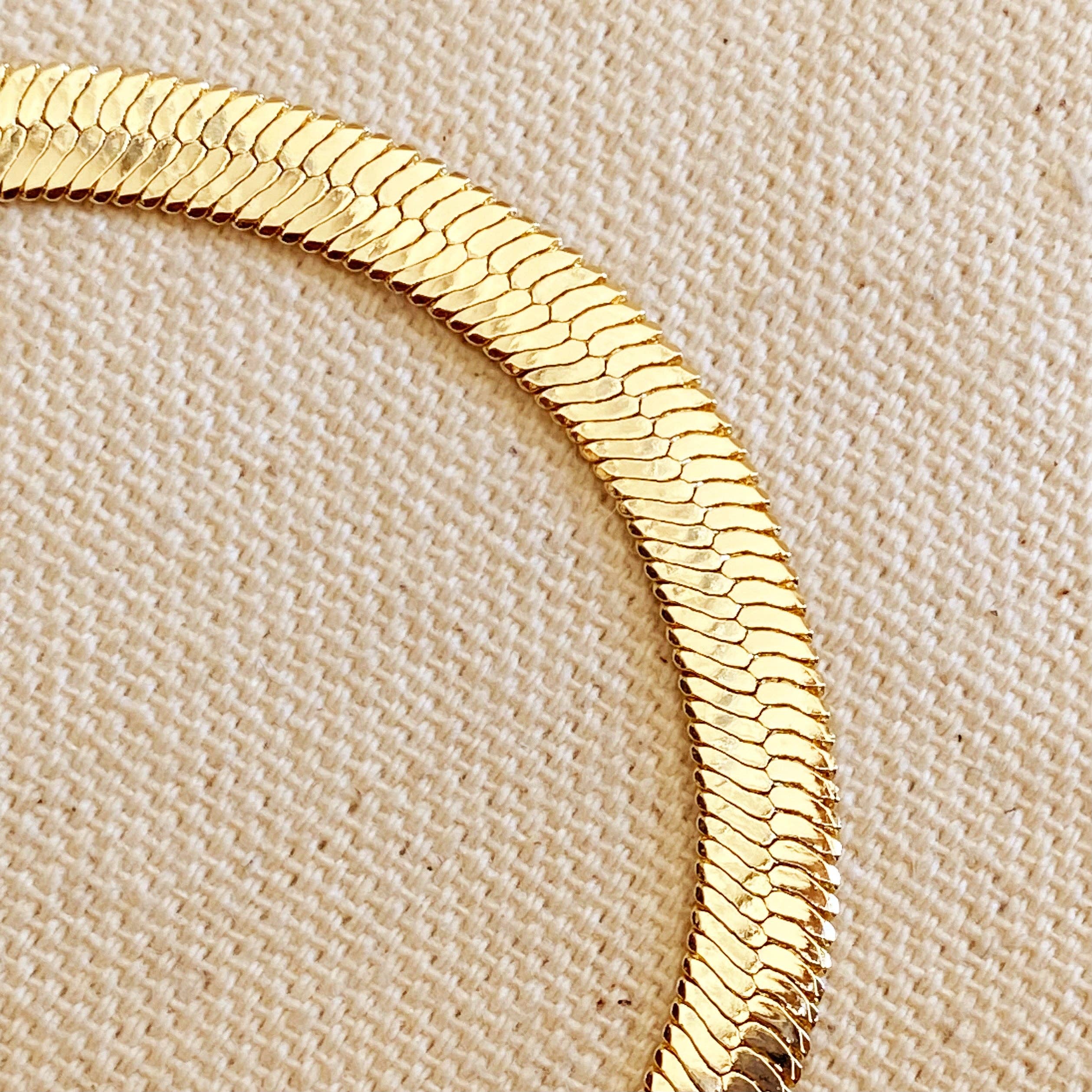 GoldFi - 18k Gold Filled 6mm Herringbone Bracelet