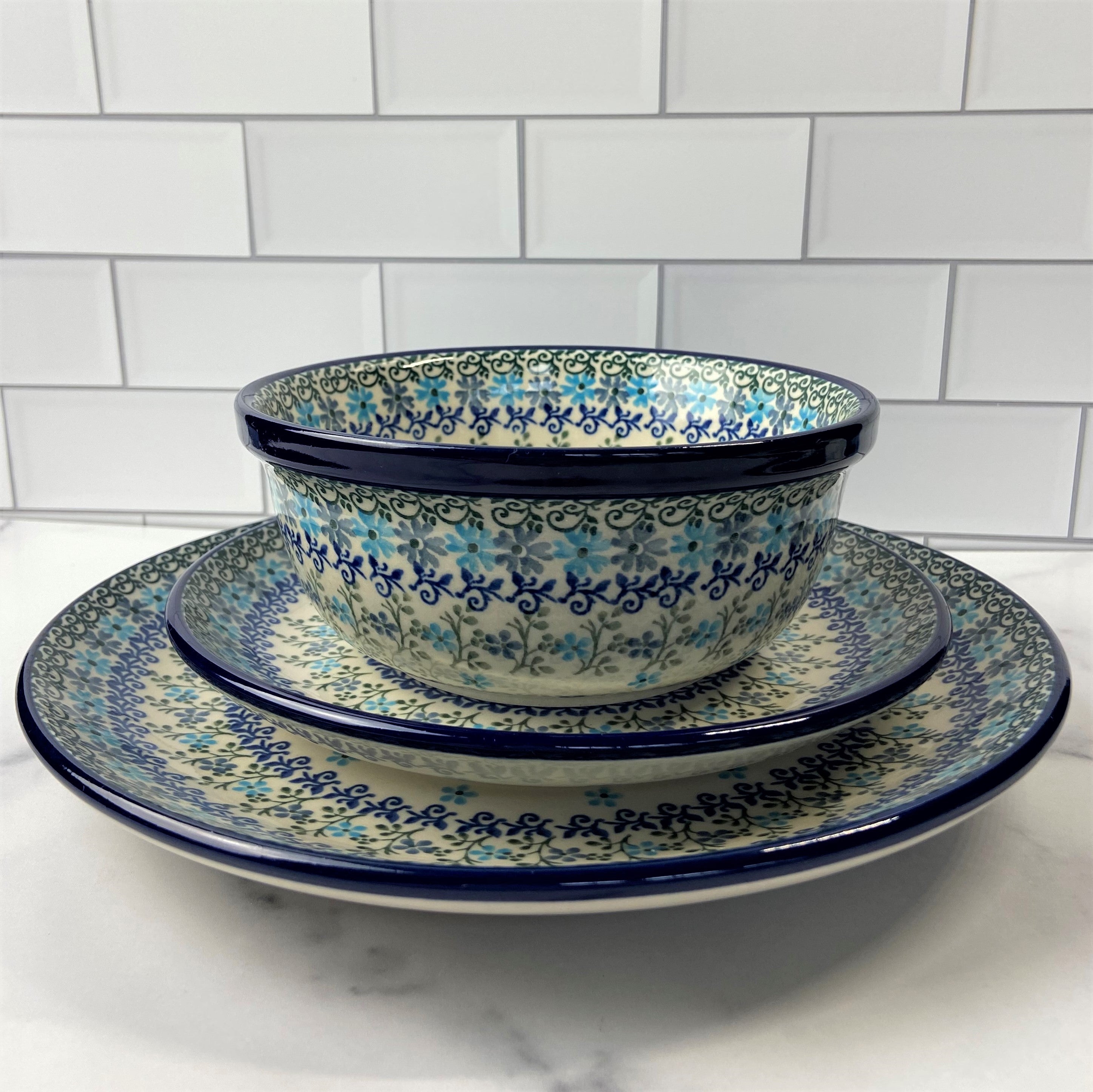 Icicle Dinner Plate 10"
