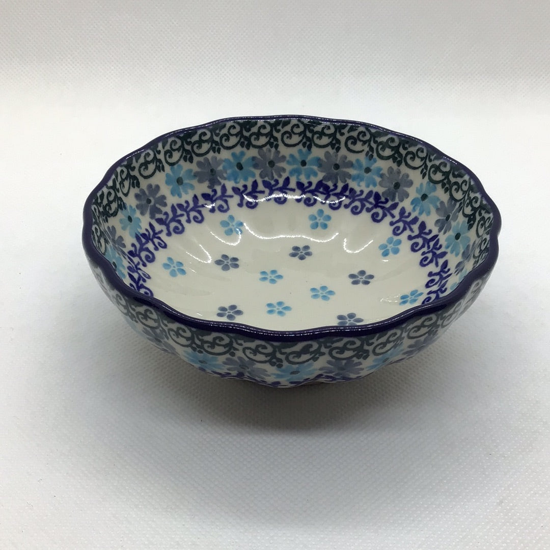 Icicle Scalloped Bowl 4.5"