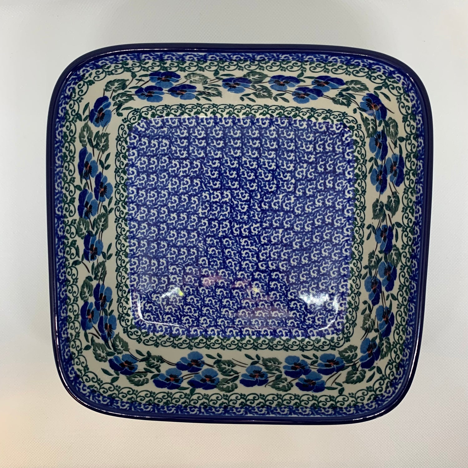 Winter Viola Square Baker 8"