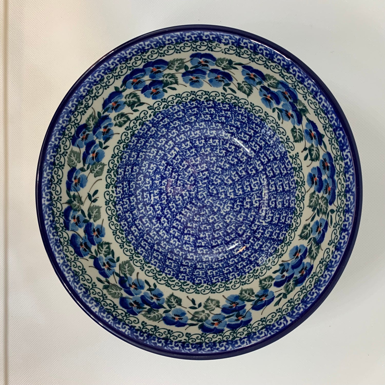 Winter Viola Nesting Bowl 9"