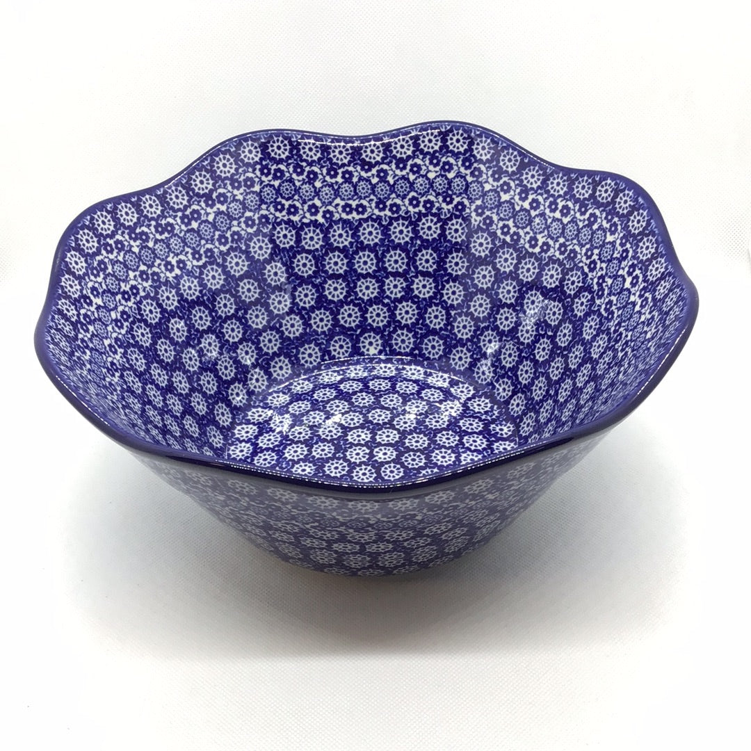 Midnght Wavy Edge Bowl 10"