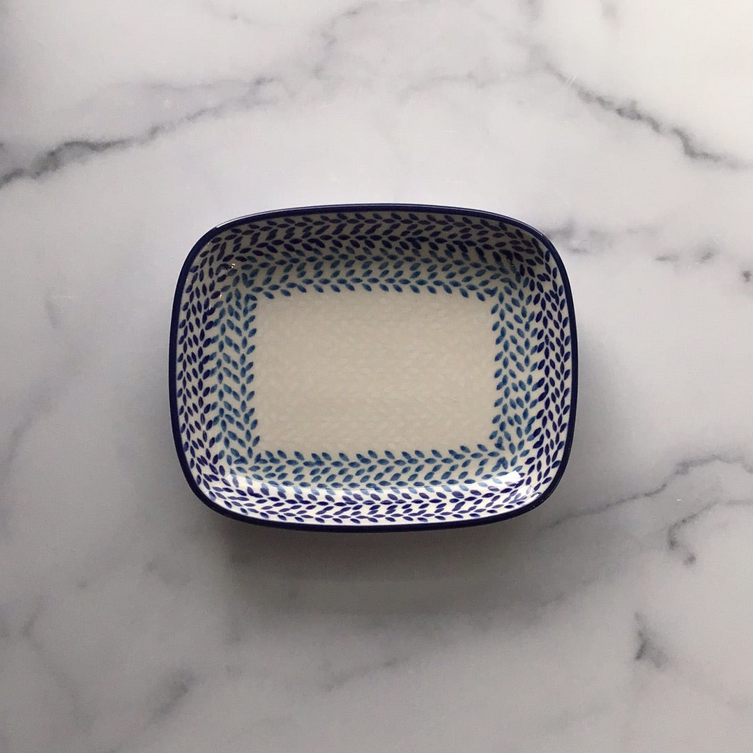 Blue Wreath Sandwich Tray