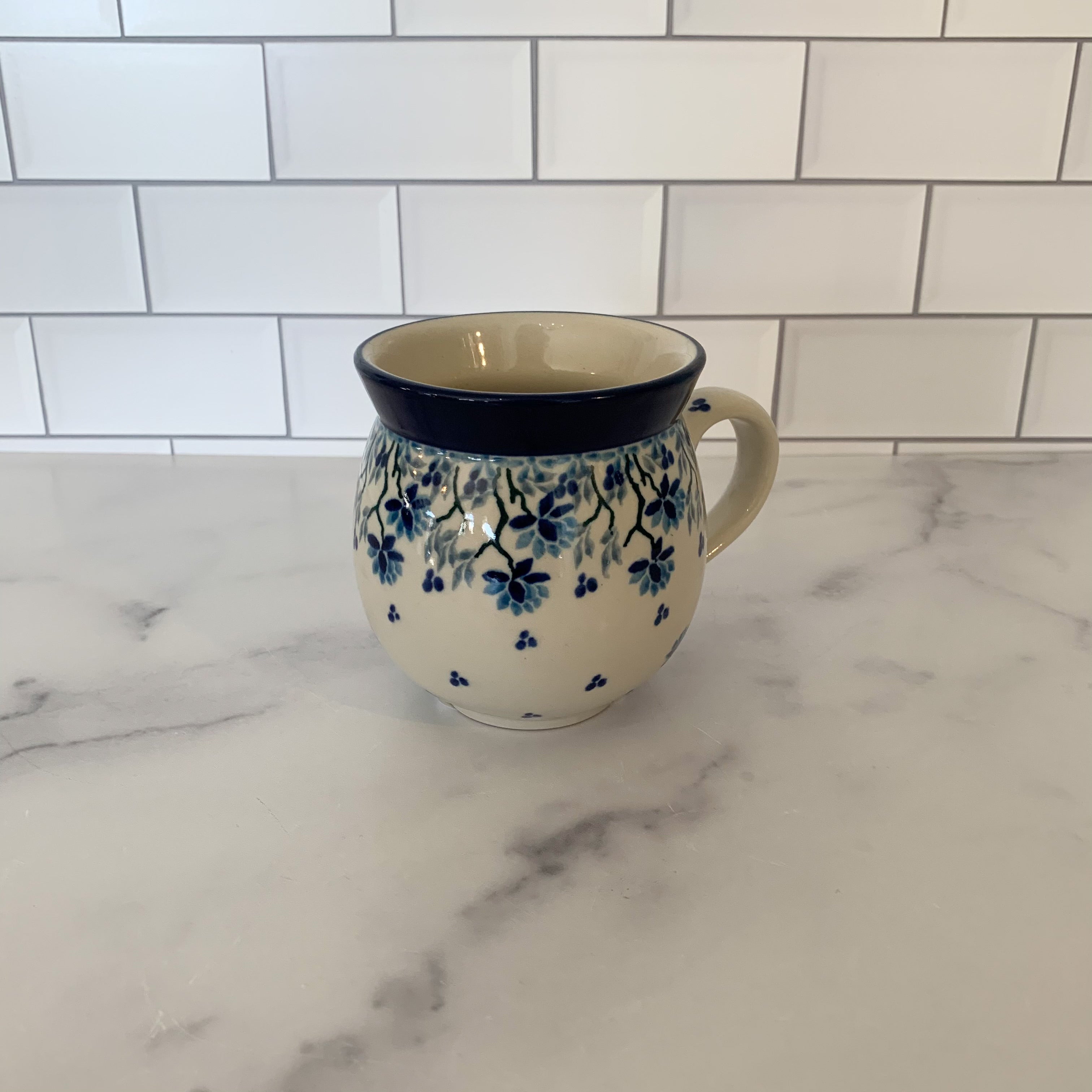 Clover Fields Bubble Mug 12 oz.