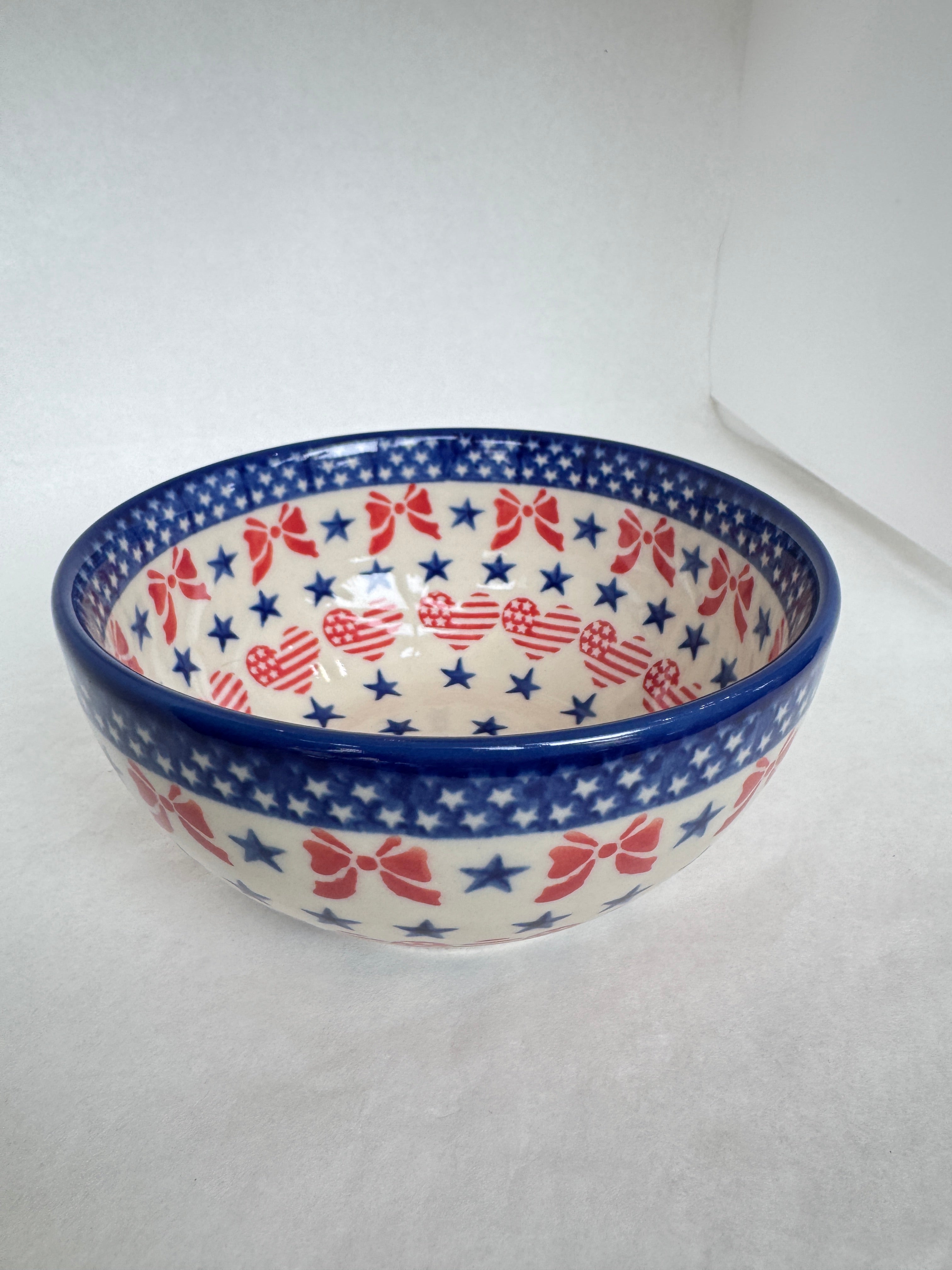 KALICH Miss Americana Nesting Bowl 6"