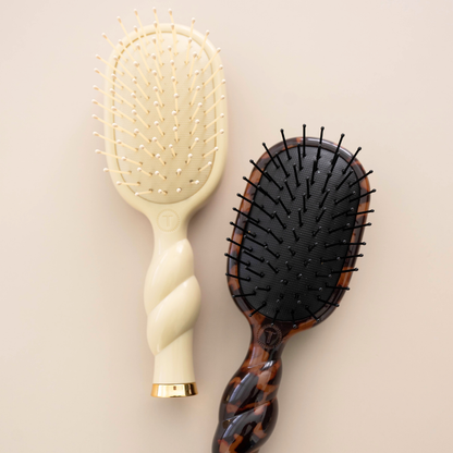 TELETIES - Mini Detangler Brush for Medium Hair - Tan