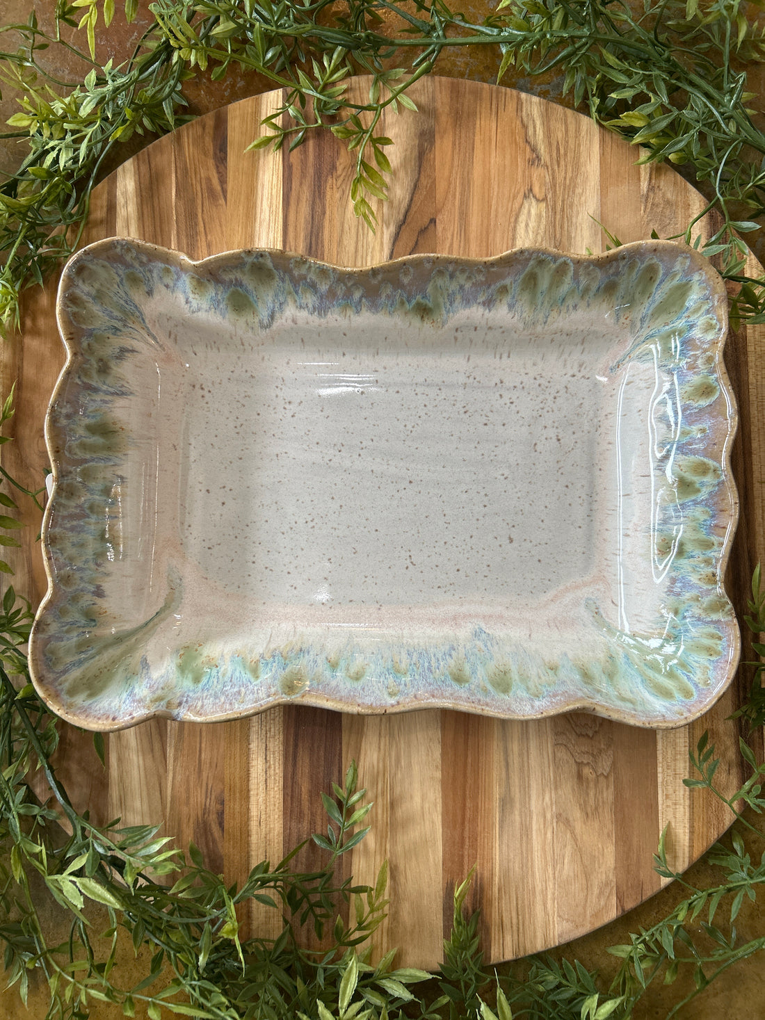 Waved Rectangle Baker-Botanical