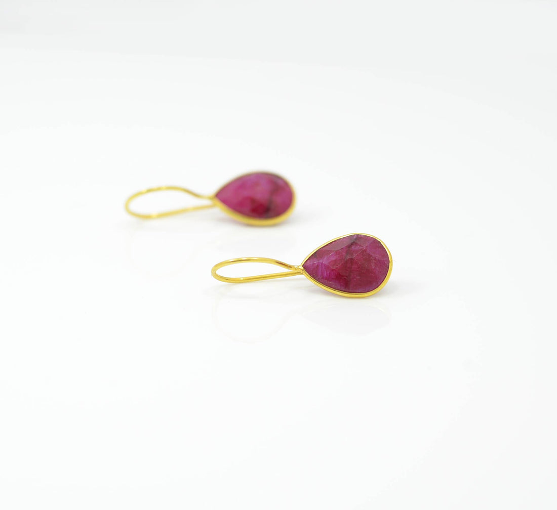 Teardrop Gemstone Earring Gold Silver 925 - Red Sillimanite