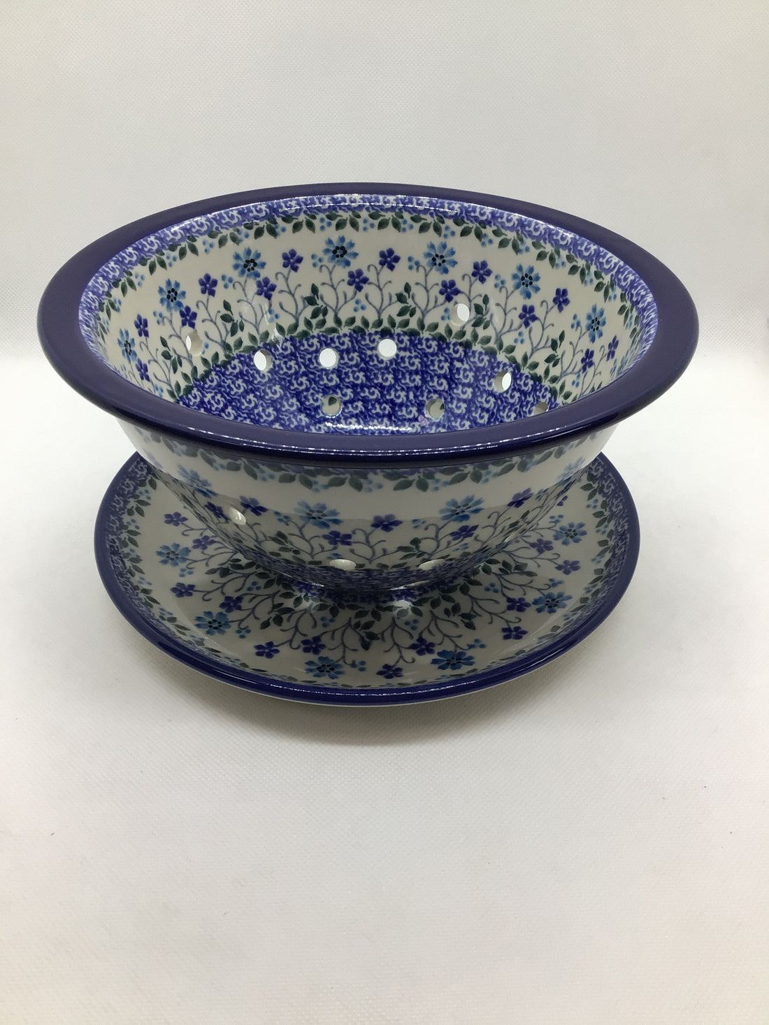 Georgia Blue Berry Bowl w/Saucer