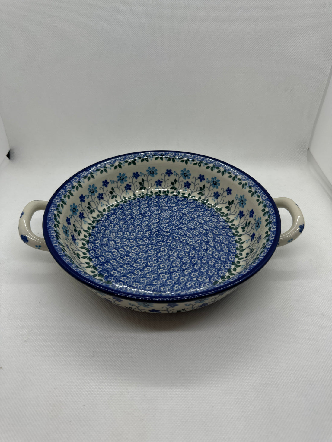 Georgia Blue Round Baker w/Handles 8&quot;