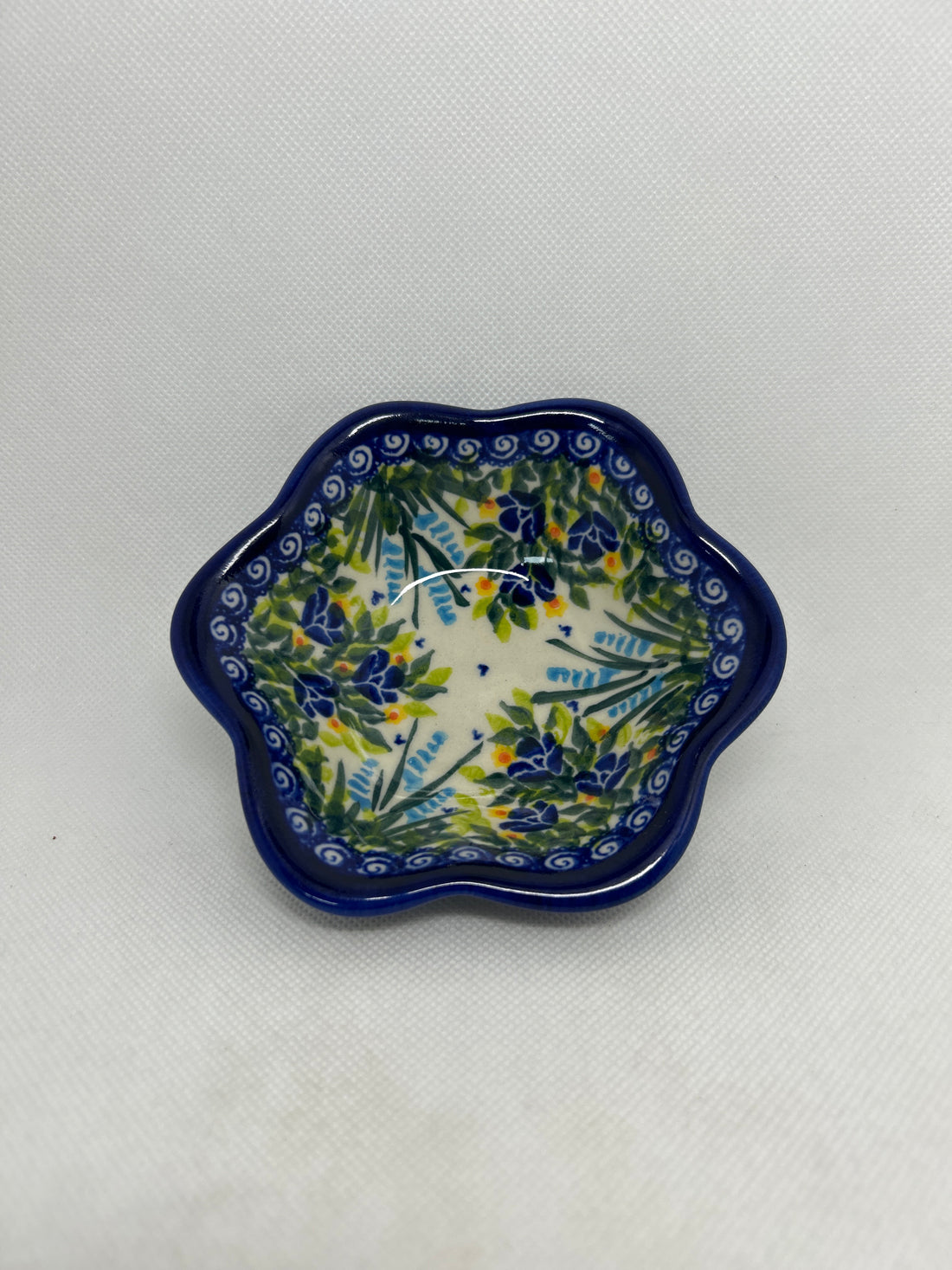 KALICH Blue Crocus Flower Bowl 5&quot;