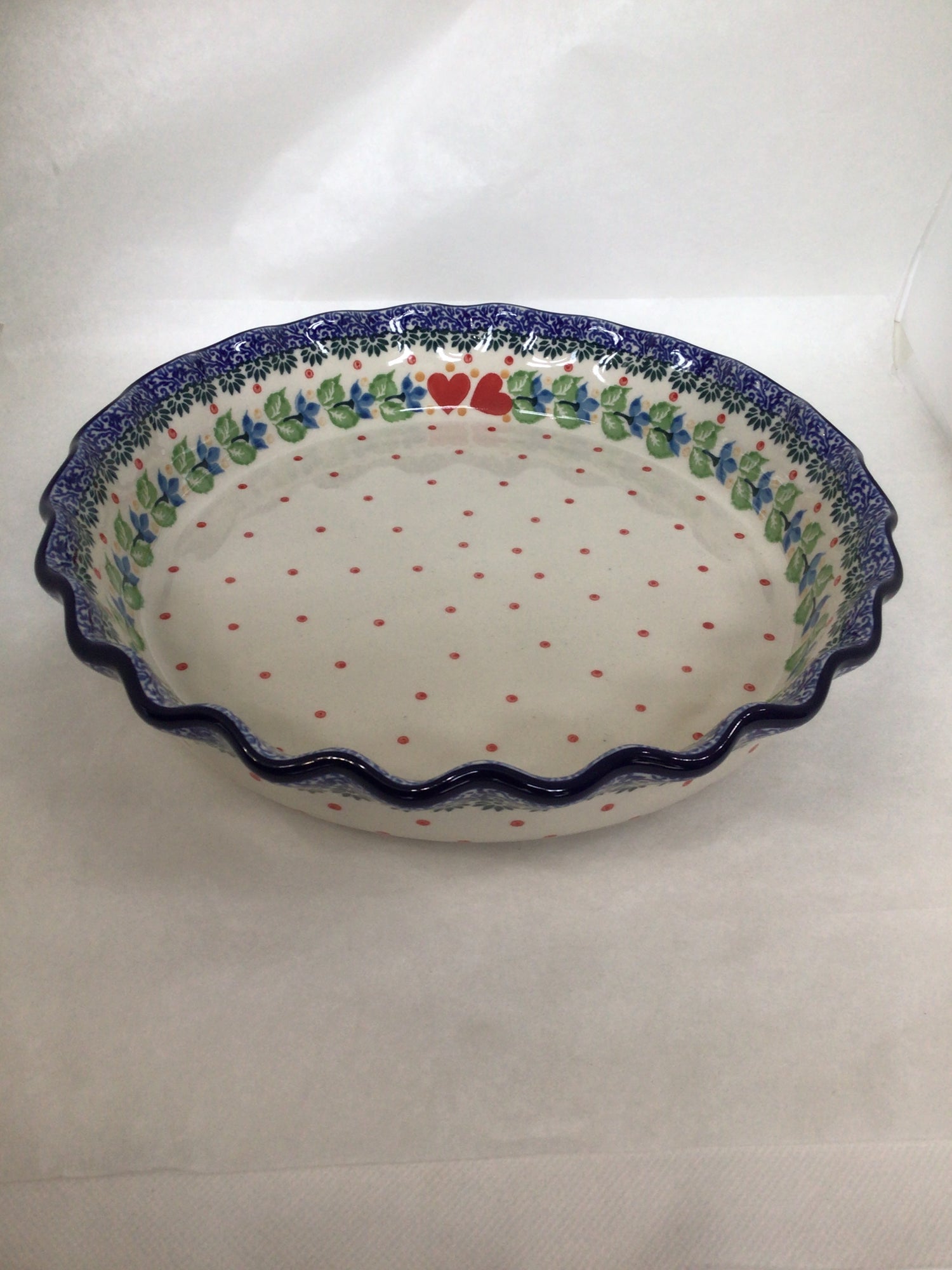 Sweet Hearts Fluted Pie Baker