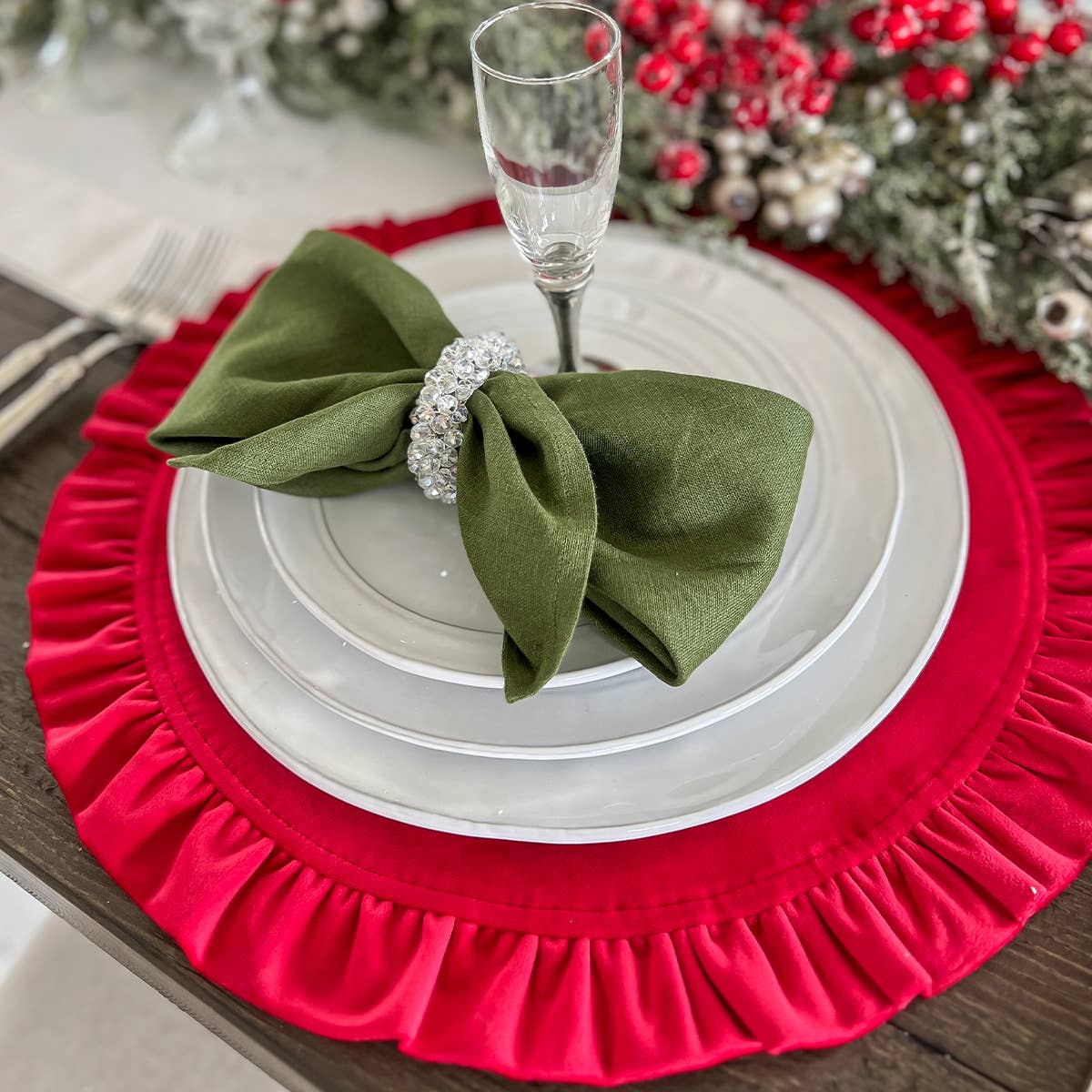 Round Ruffle Velvet Placemat