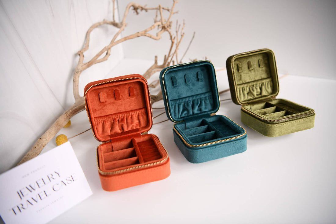 Square Jewelry Travel Cases