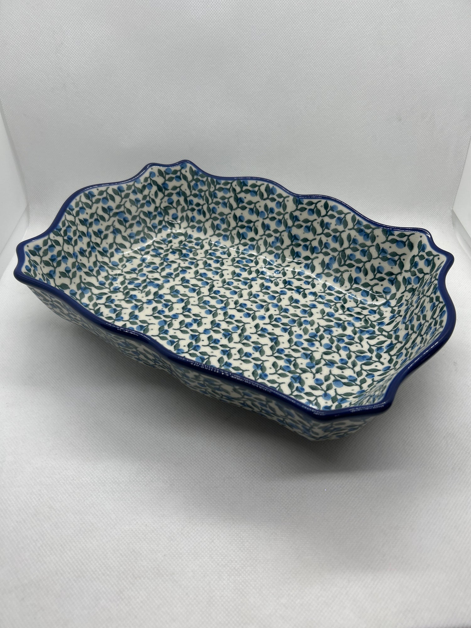 Blueberry Blossom Scalloped Baker