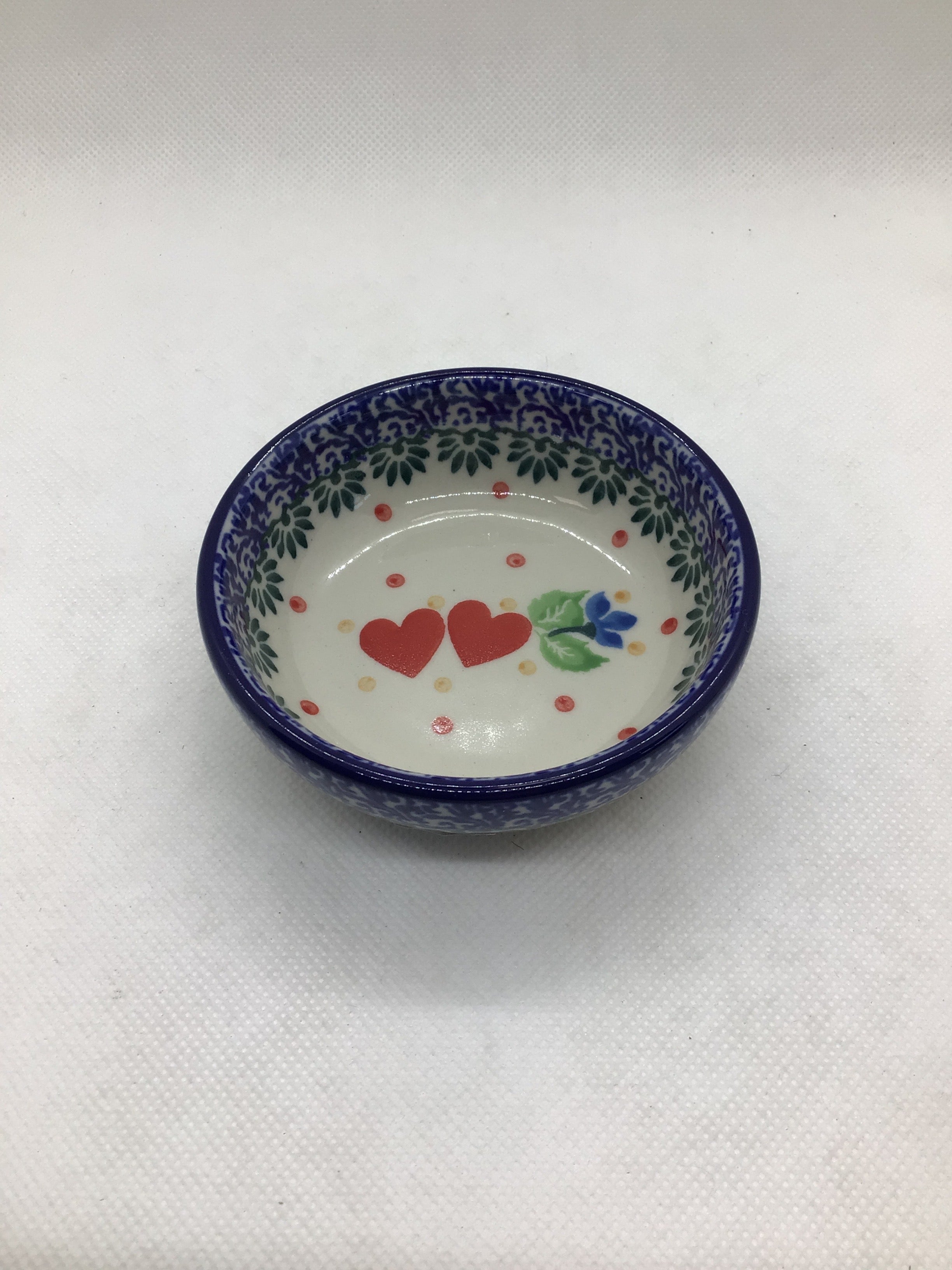 Sweet Hearts Tiny Round Bowl 3.5&quot;