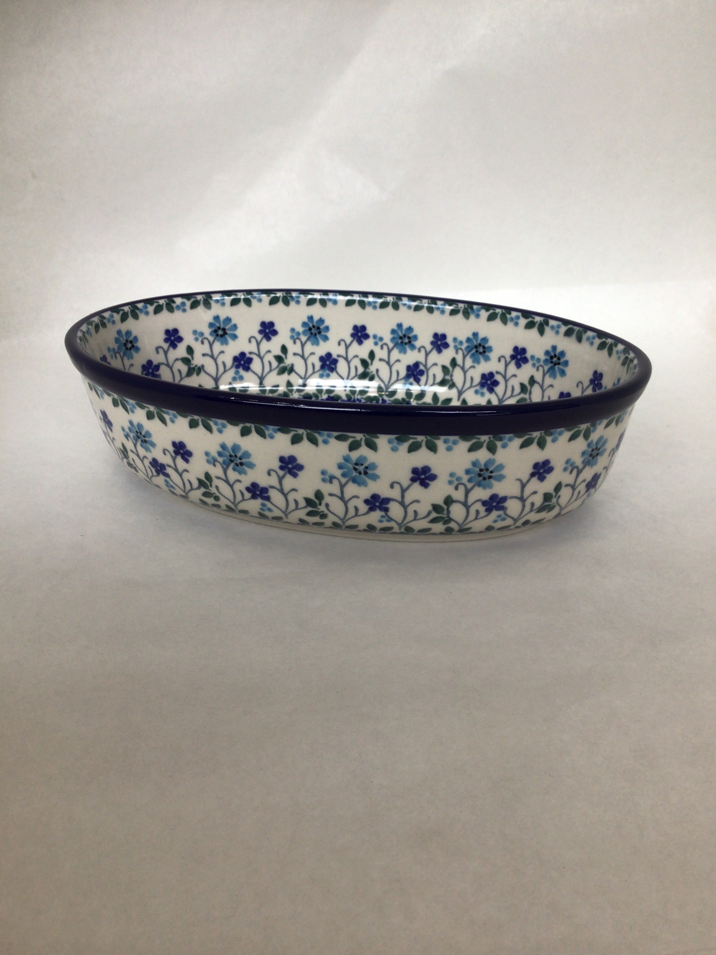 Georgia Blue Oval Baker 8"