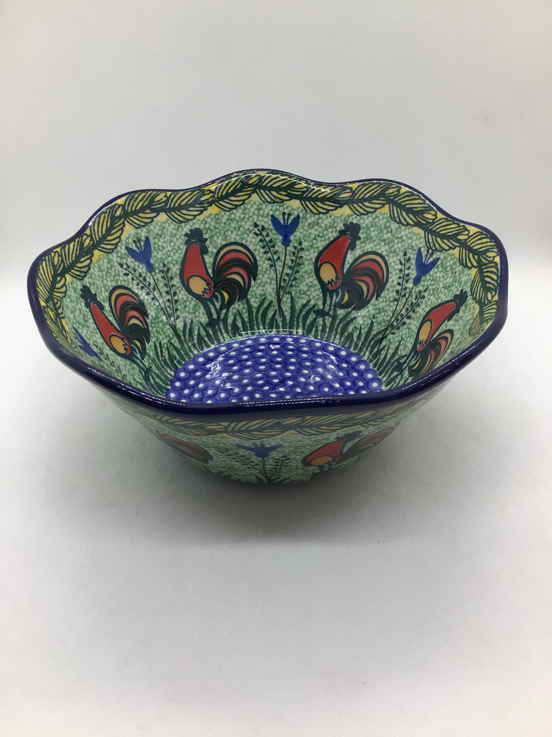 U2663 Wavy Edge Bowl 8"