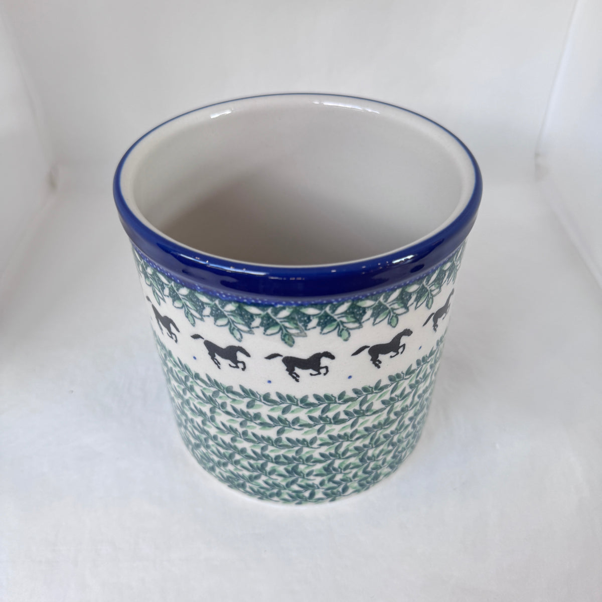 Black Beauty Utensil Holder 5.5"