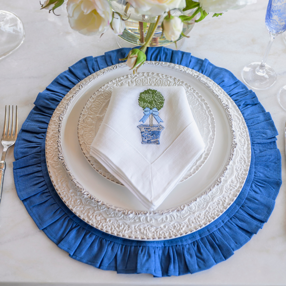 Arte Italica &amp; Crown Linen Designs - Round Ruffle Linen Placemats