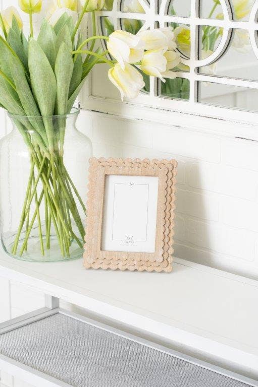 Adams &amp; Co. Wood Photo Frame Scallop 5x7