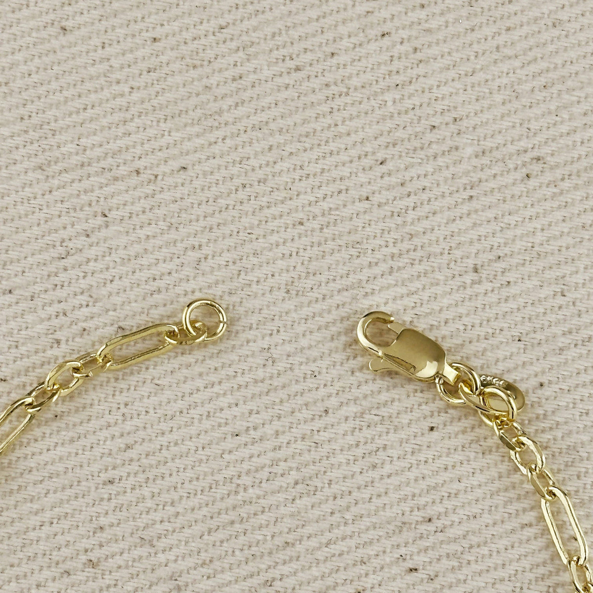 GoldFi - 18K Gold Filled 3x1 Alternated Paperclip Bracelet