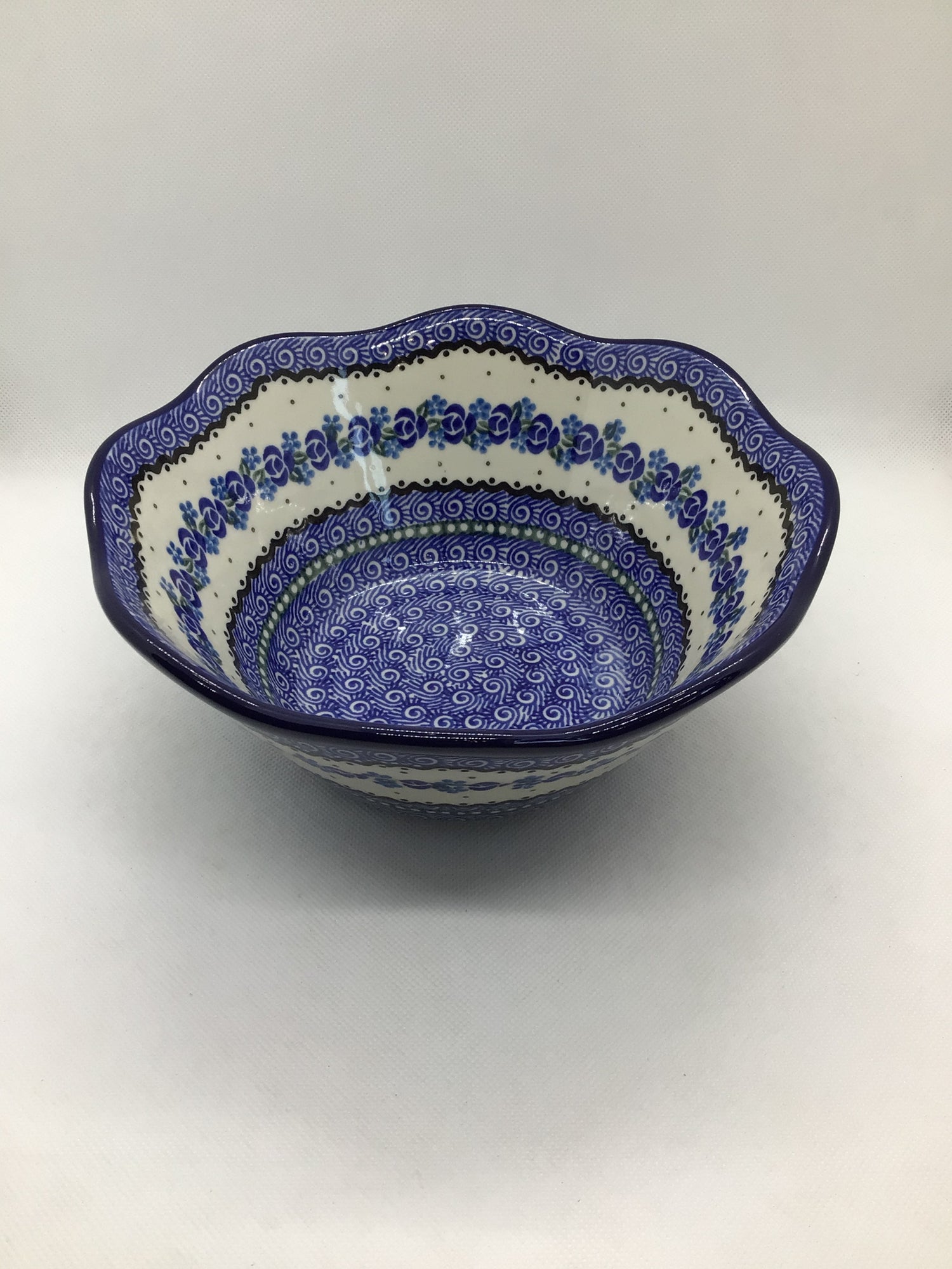 Twilight Wavy Edge Bowl 8&quot;
