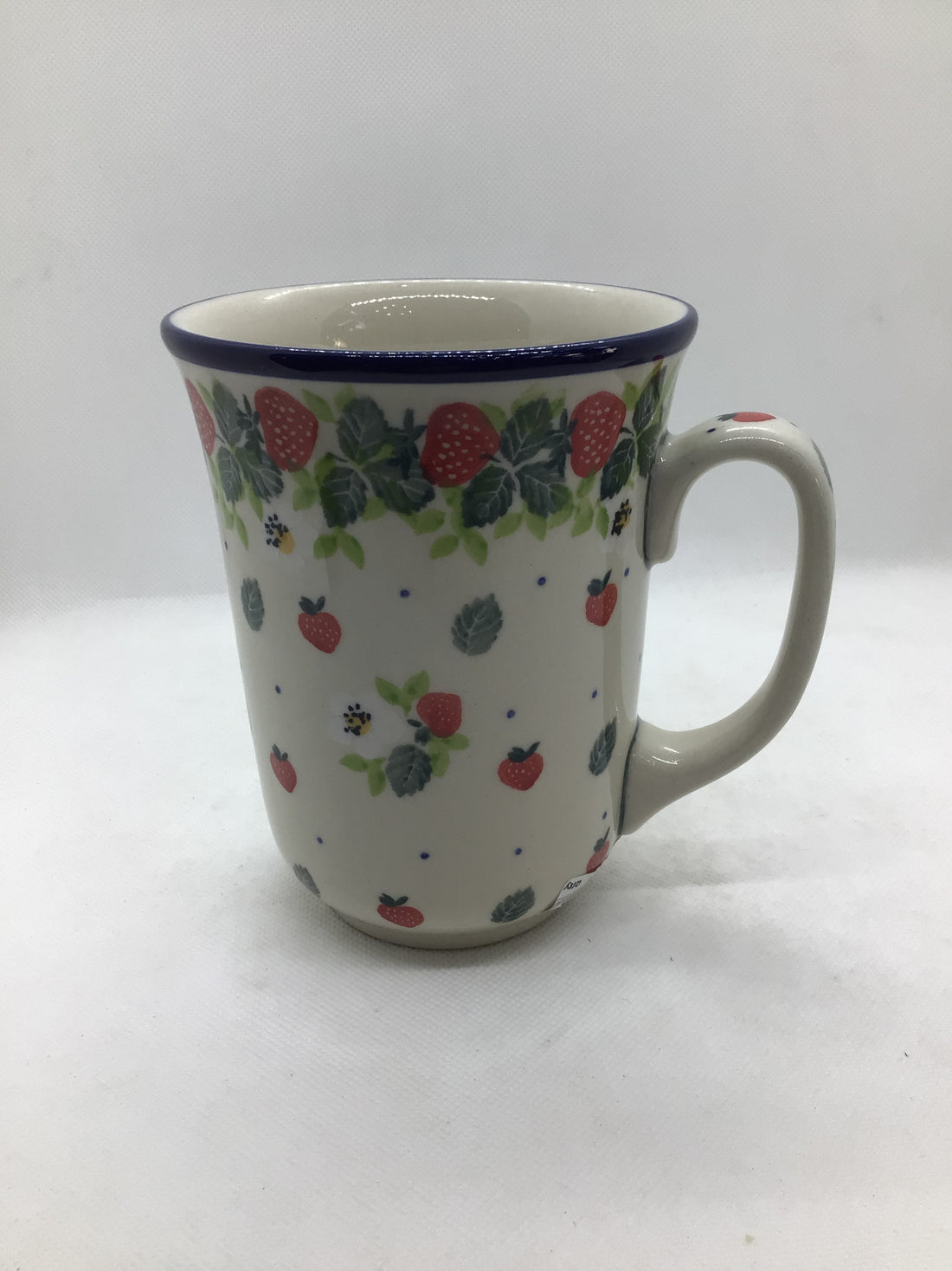 Strawberry Field Bistro Mug 17 oz