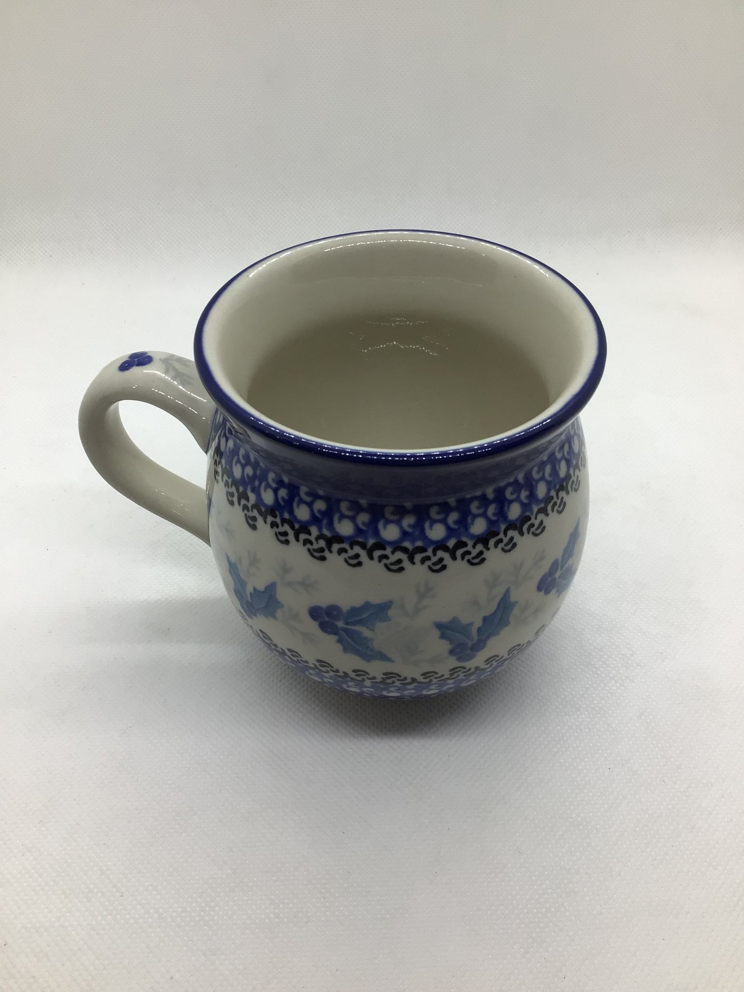 Blue Holly Ring Bubble Mug 12 oz